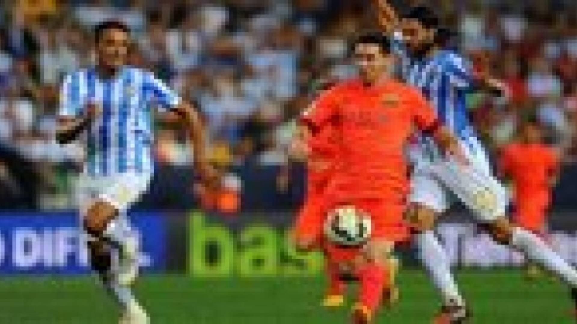 ميسي يهين مدافع ملقا بألفاظ نابية