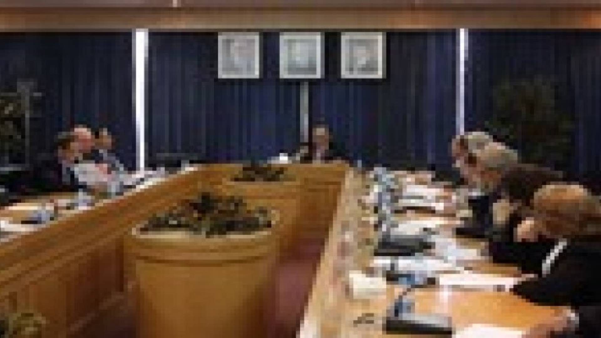 طاقة الاعيان توافق على قانون معدل لقانون الطاقة المتجددة وترشيدها