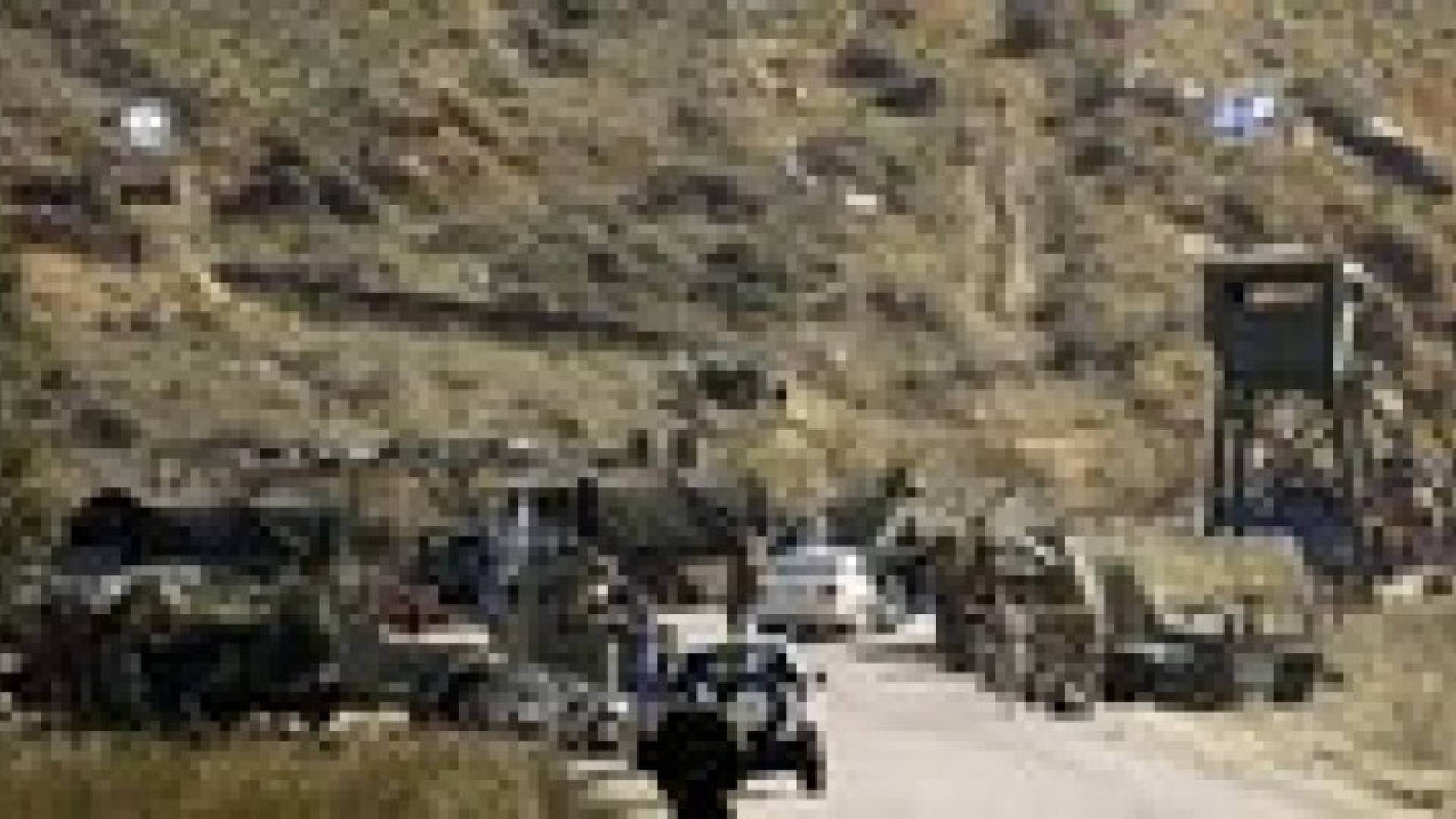 جيش الاحتلال الإسرائيلي يعلن قصف موقعين لحزب الله جنوب لبنان