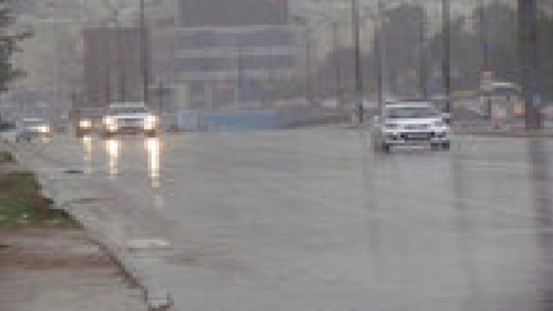 انخفاض على درجات الحرارة وتوقع سقوط أمطار رعدية