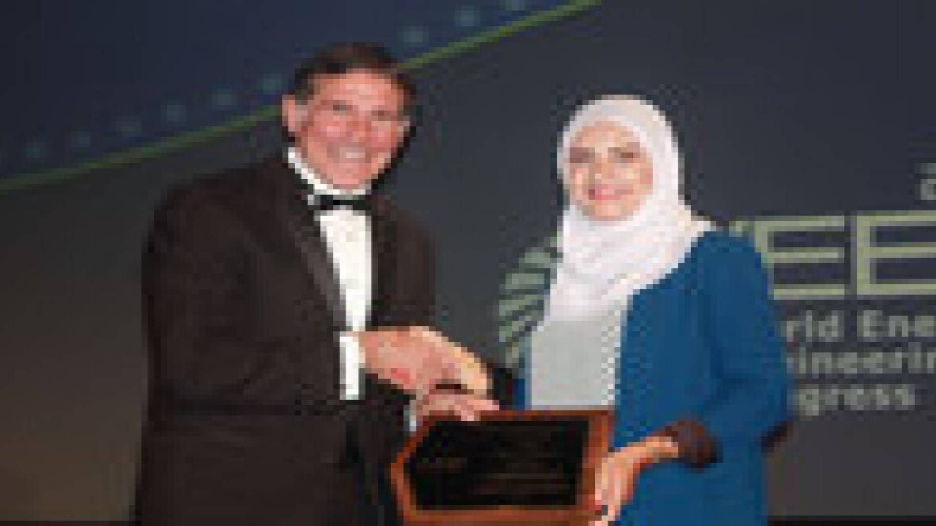 الأردنية آيه الفوارس أفضل خبيرة طاقة عالميا على مستوى الشباب