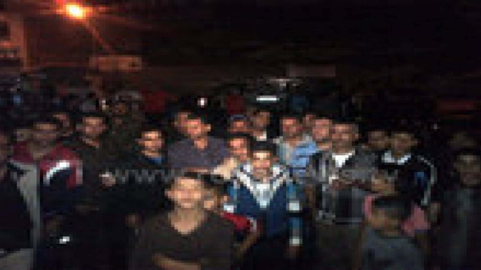 بالفيديو : الدرك يفض تجمهر اصحاب بسطات العبدلي بالمدمع ويعتقل العشرات