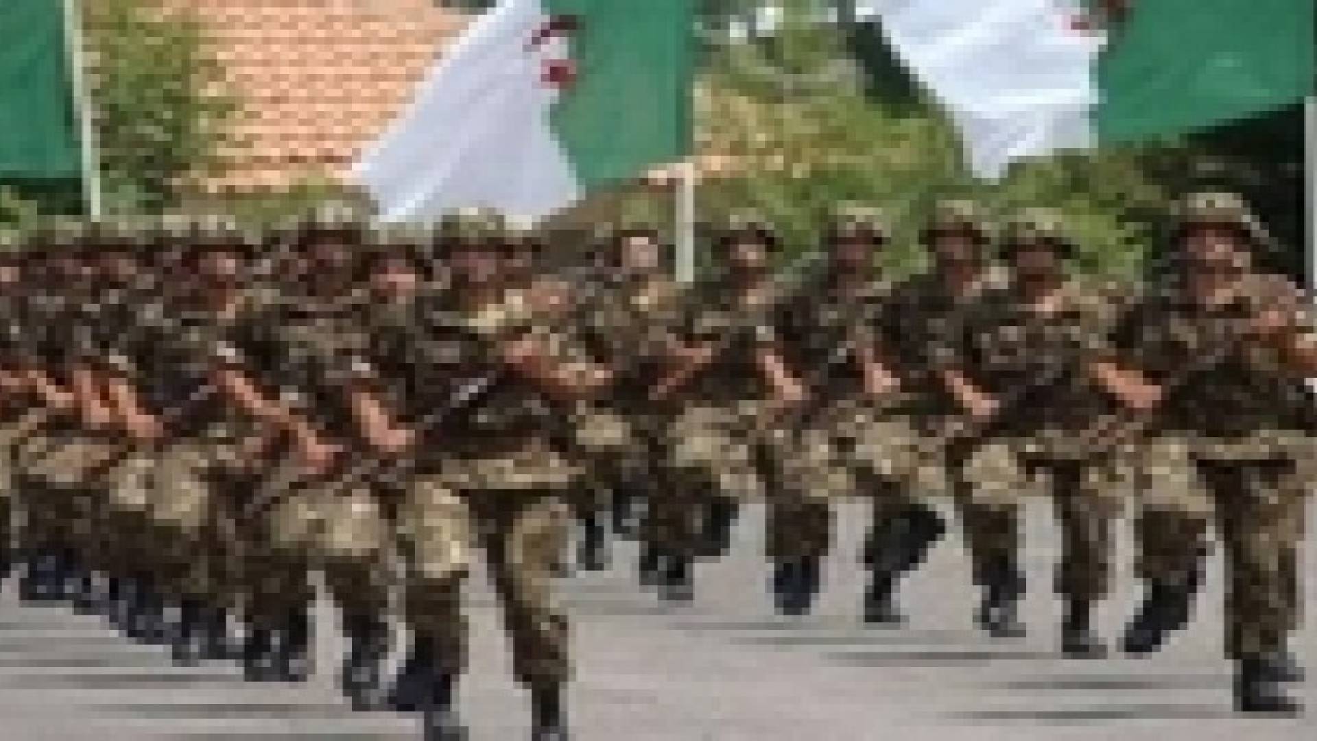 الجيش الجزائري يقتل 8 "متشددين"