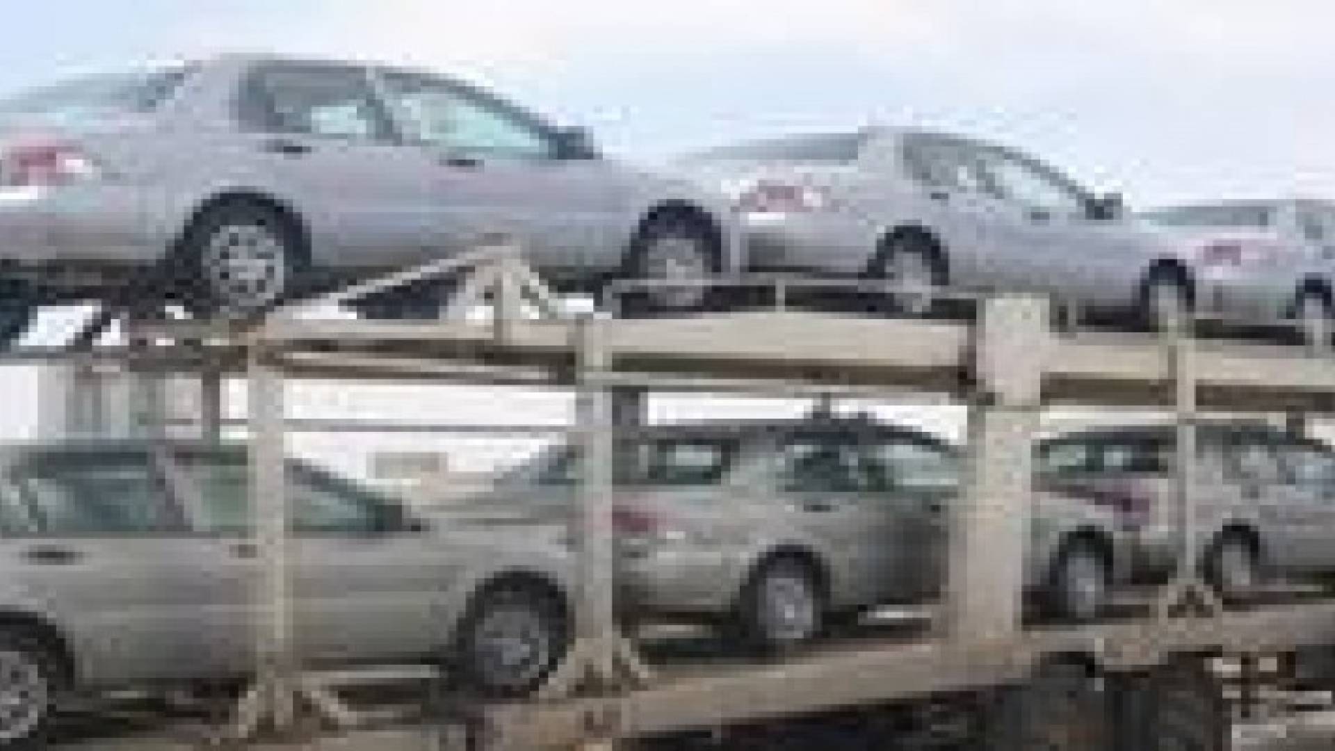 12.8 ألف مركبة الداخلة والمصدرة من «الحرة» في أيلول