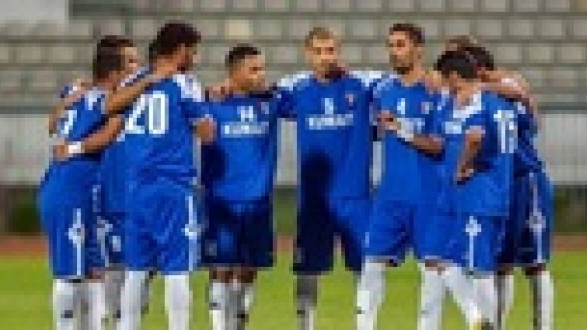 منتخب الكويت يغادر عمان