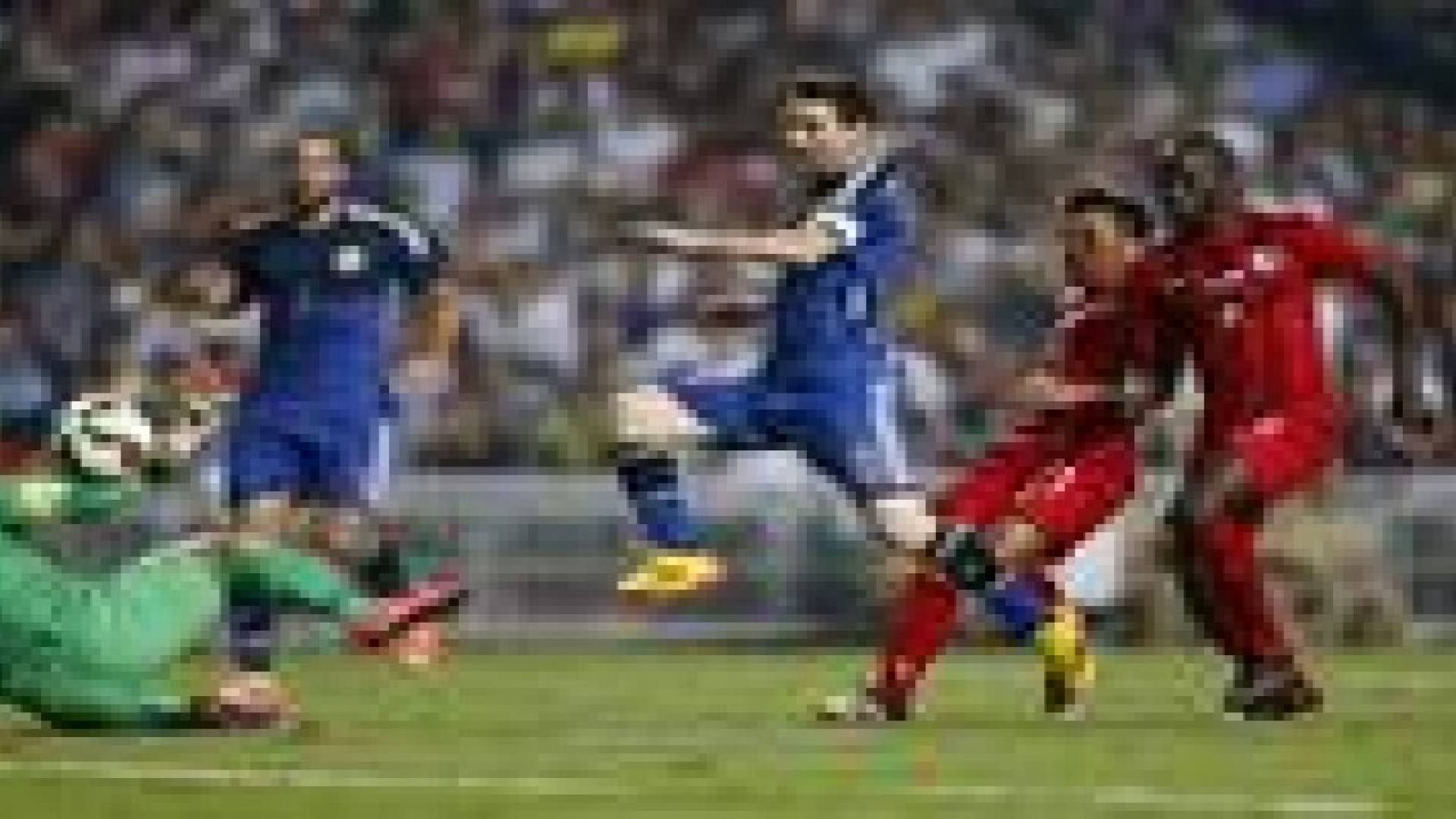 ميسي وهيجواين يقودان الأرجنتين لاكتساح هونج كونج