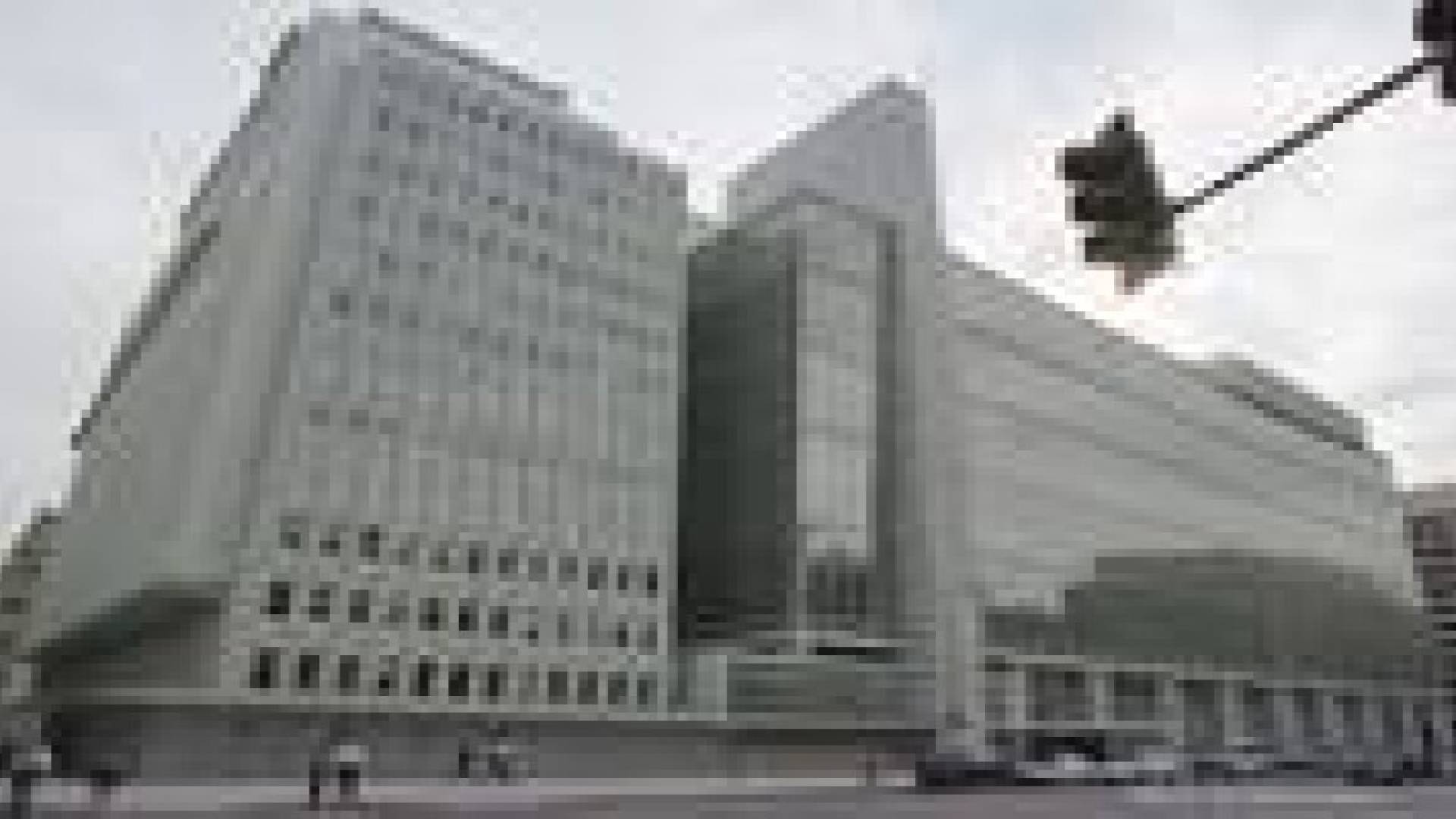 البنك الدولي يتوقع تراجع أسعار النفط والسلع