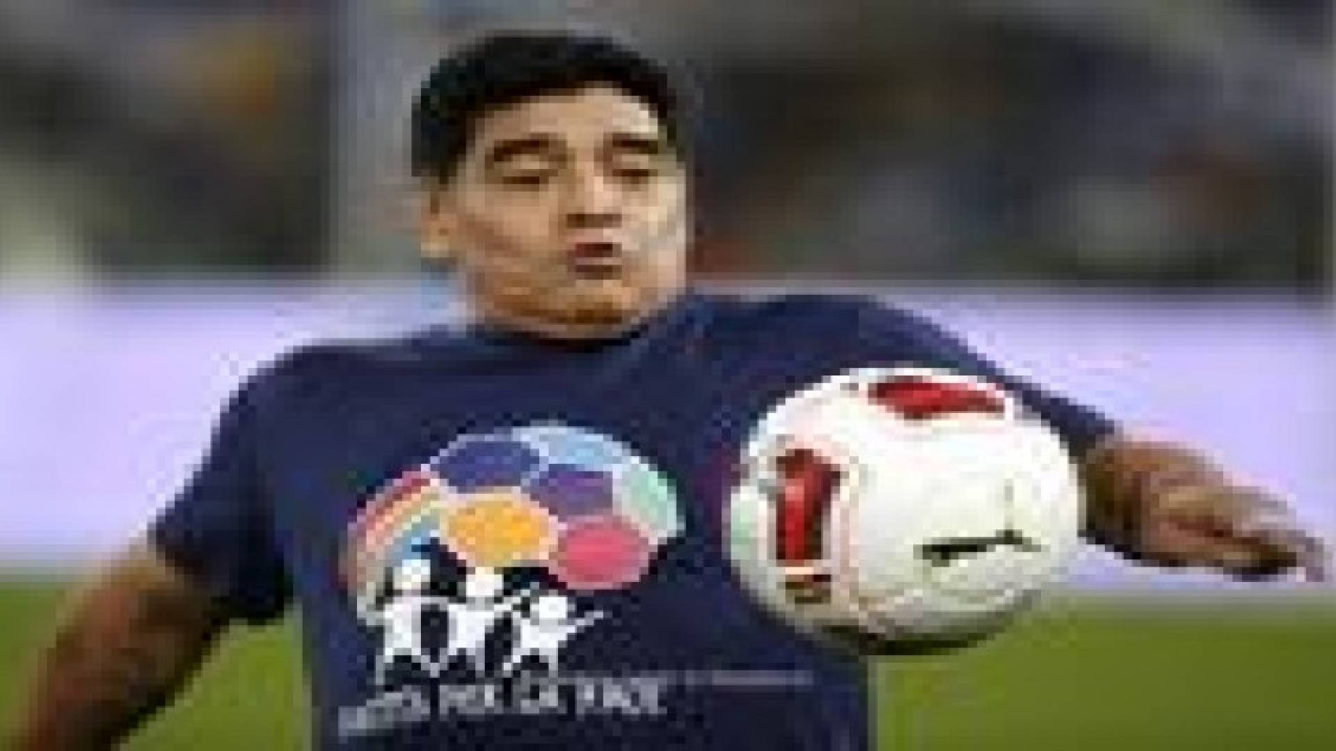 مارادونا مرشح لدور الوسيط في بيع نادي نابولي لمستثمر قطري