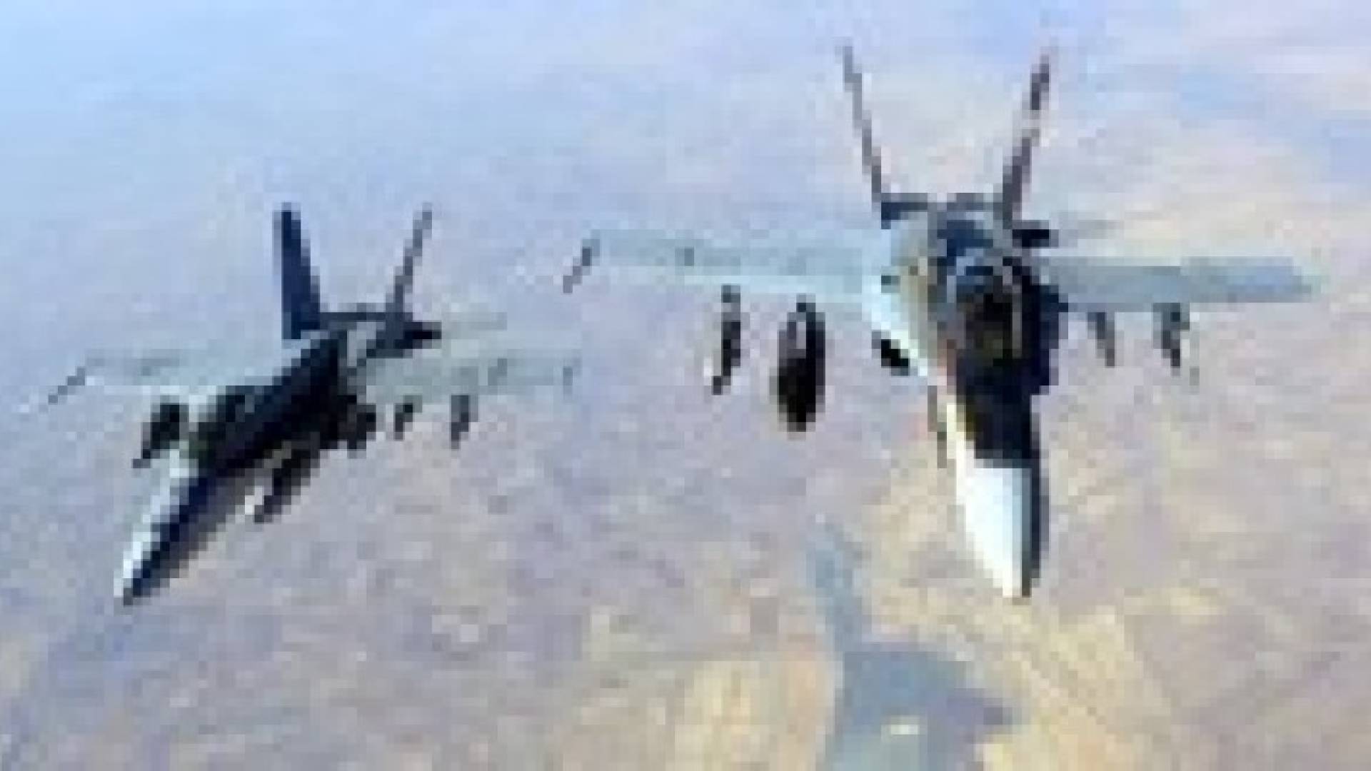 الجيش الأمريكي يرمي مساعدات عسكرية وطبية للمقاتلين الأكراد في عين العرب