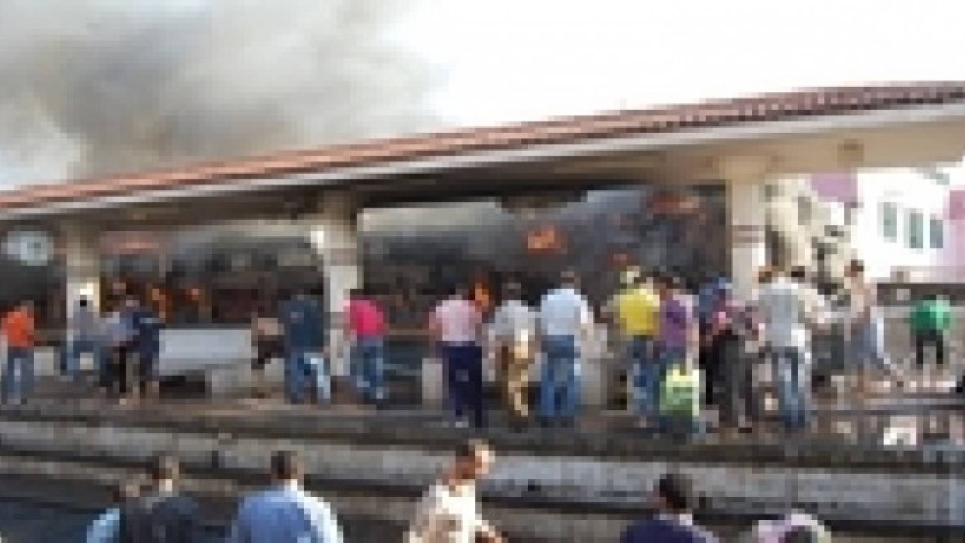 تفحم جثة شاب في حريق التهم 3 عربات بقطار شمالي مصر