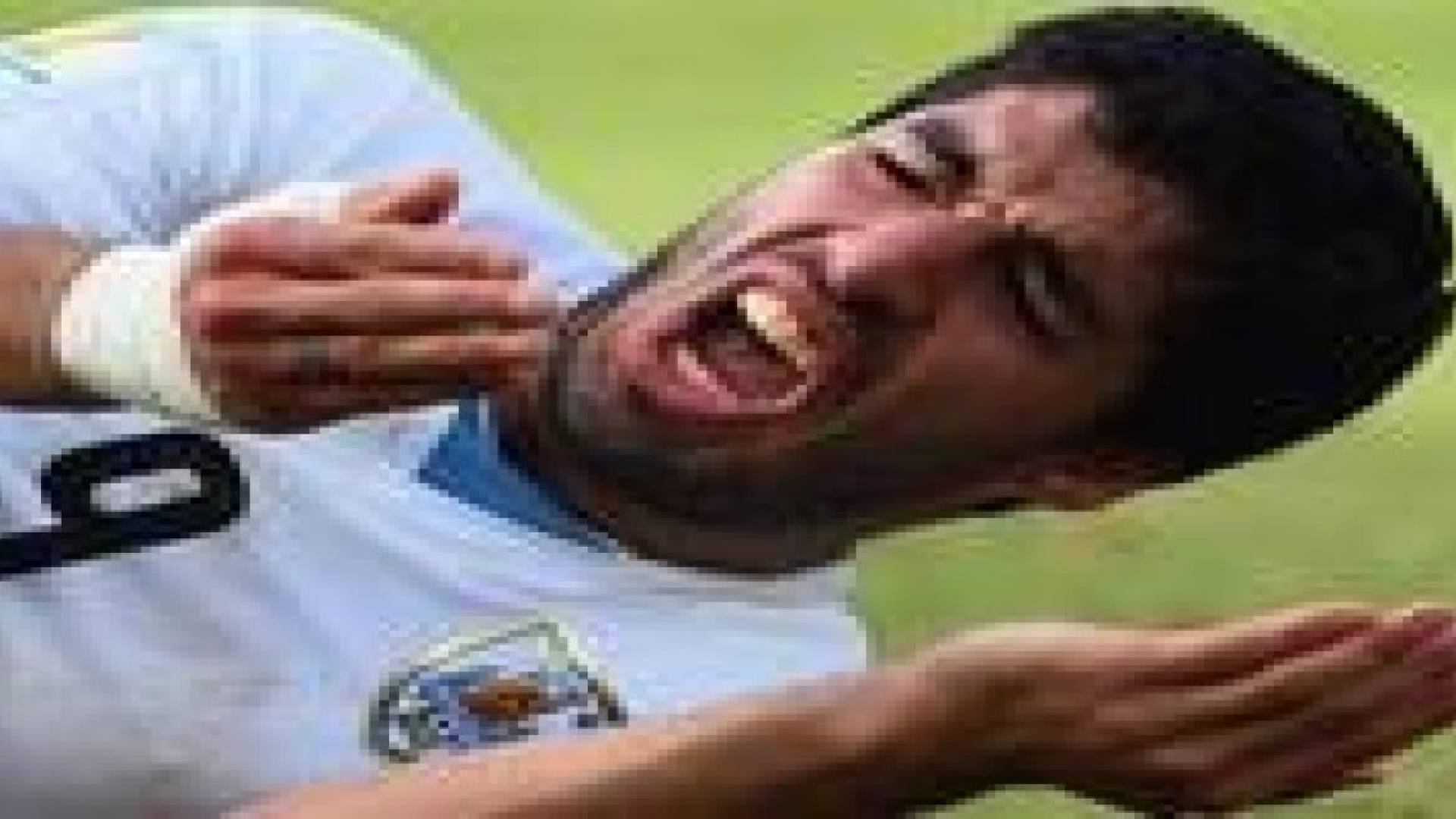 سواريز: "العض" كان طريقتي للتنفيس عن الضغط والتوتر