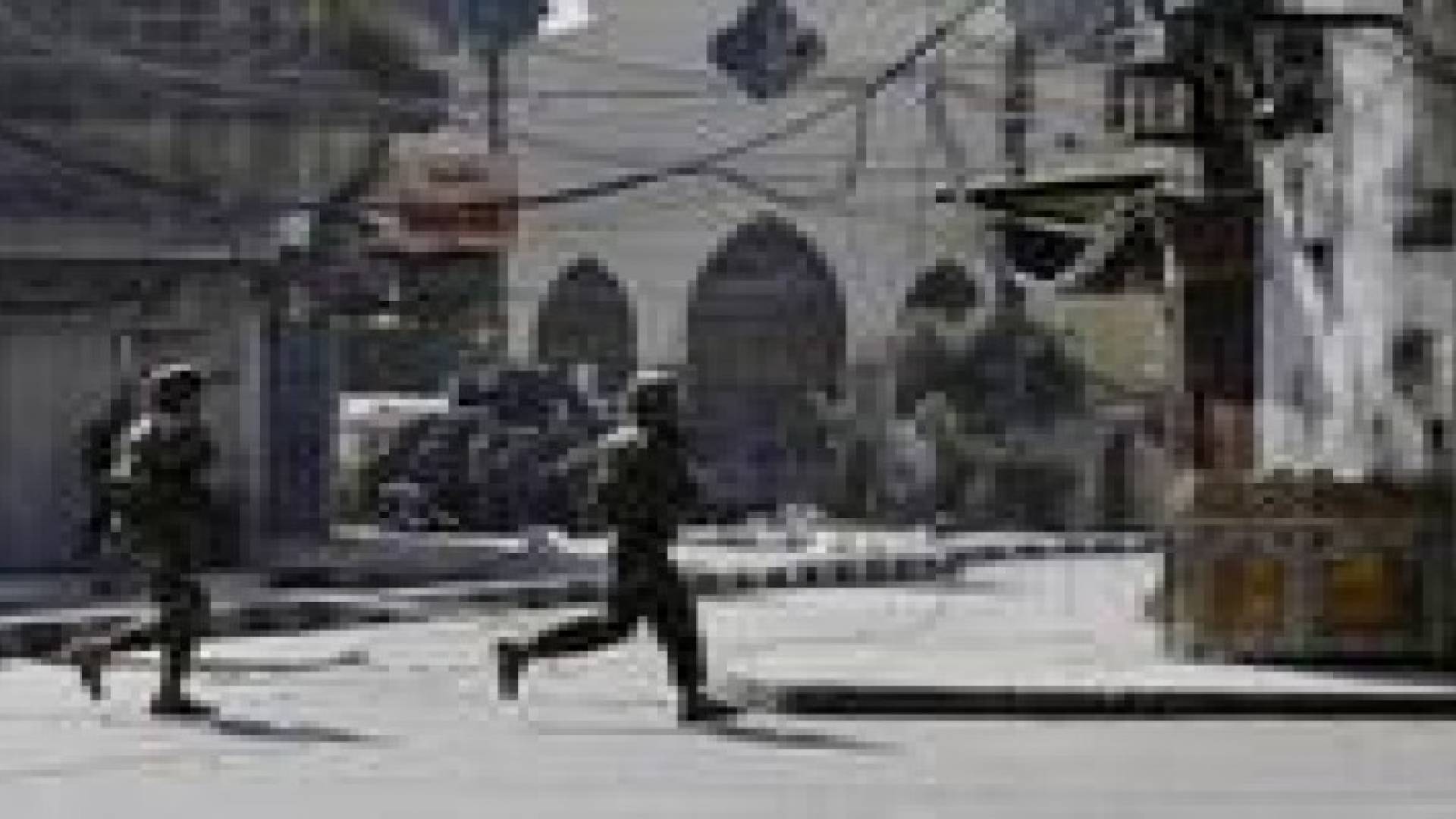 قتيل و13 جريحا في اشتباكات بطرابلس اللبنانية