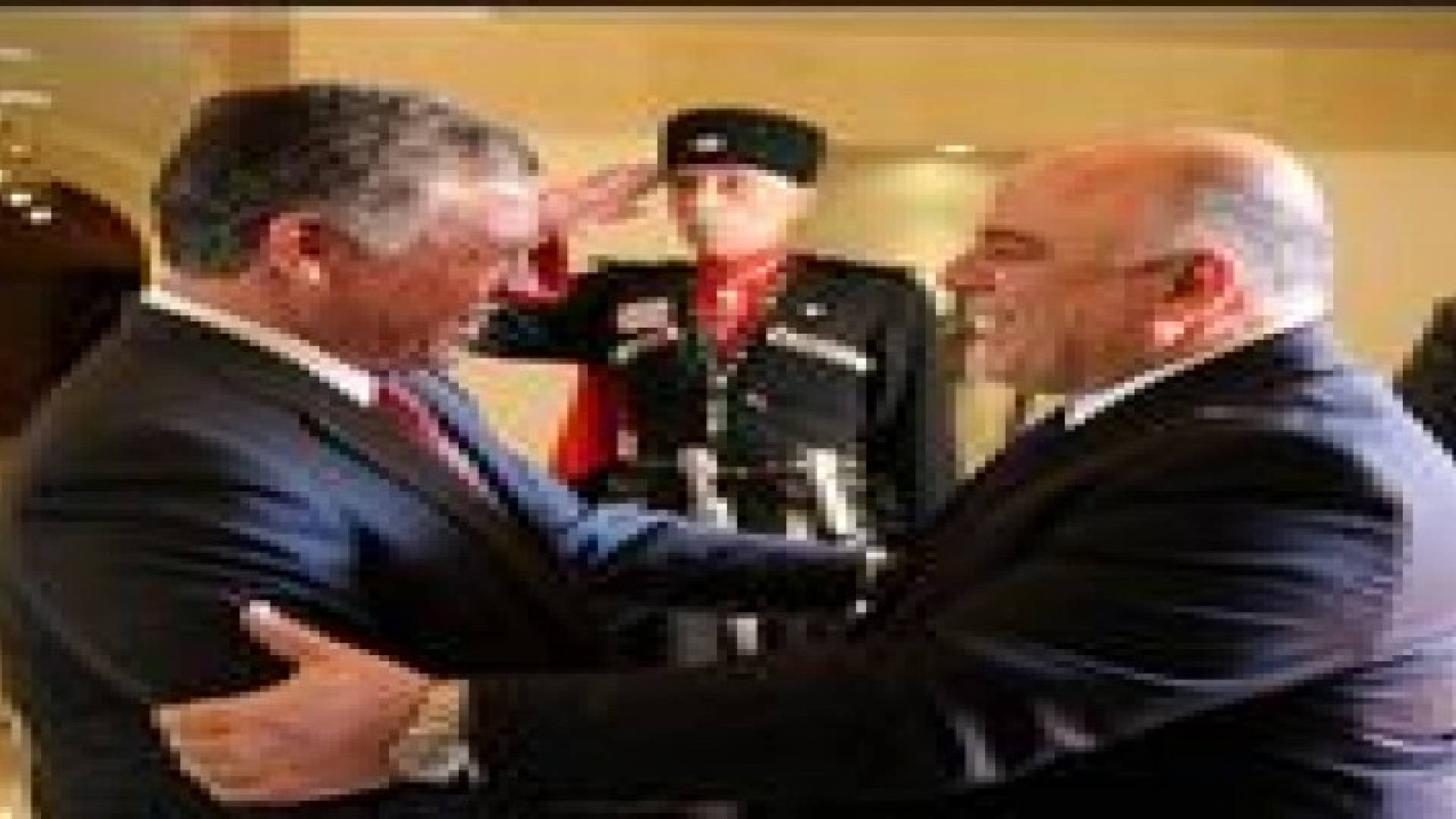 الملك يلتقي رئيس الوزراء العراقي.. صور وفيديو