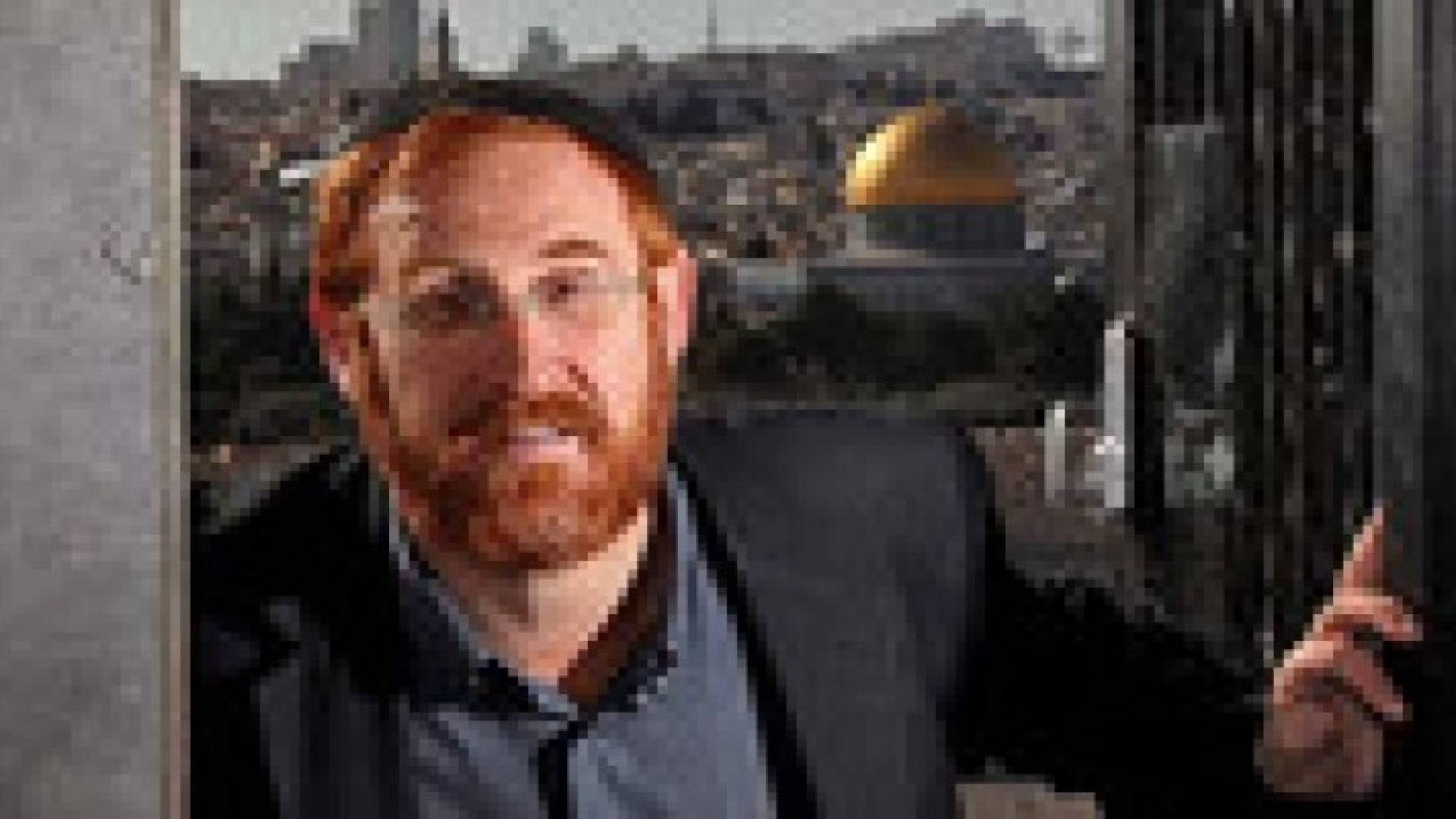 إصابة حاخام مشهور بكثرة اقتحاماته للأقصى بجروح بالغة بإطلاق نار..صور
