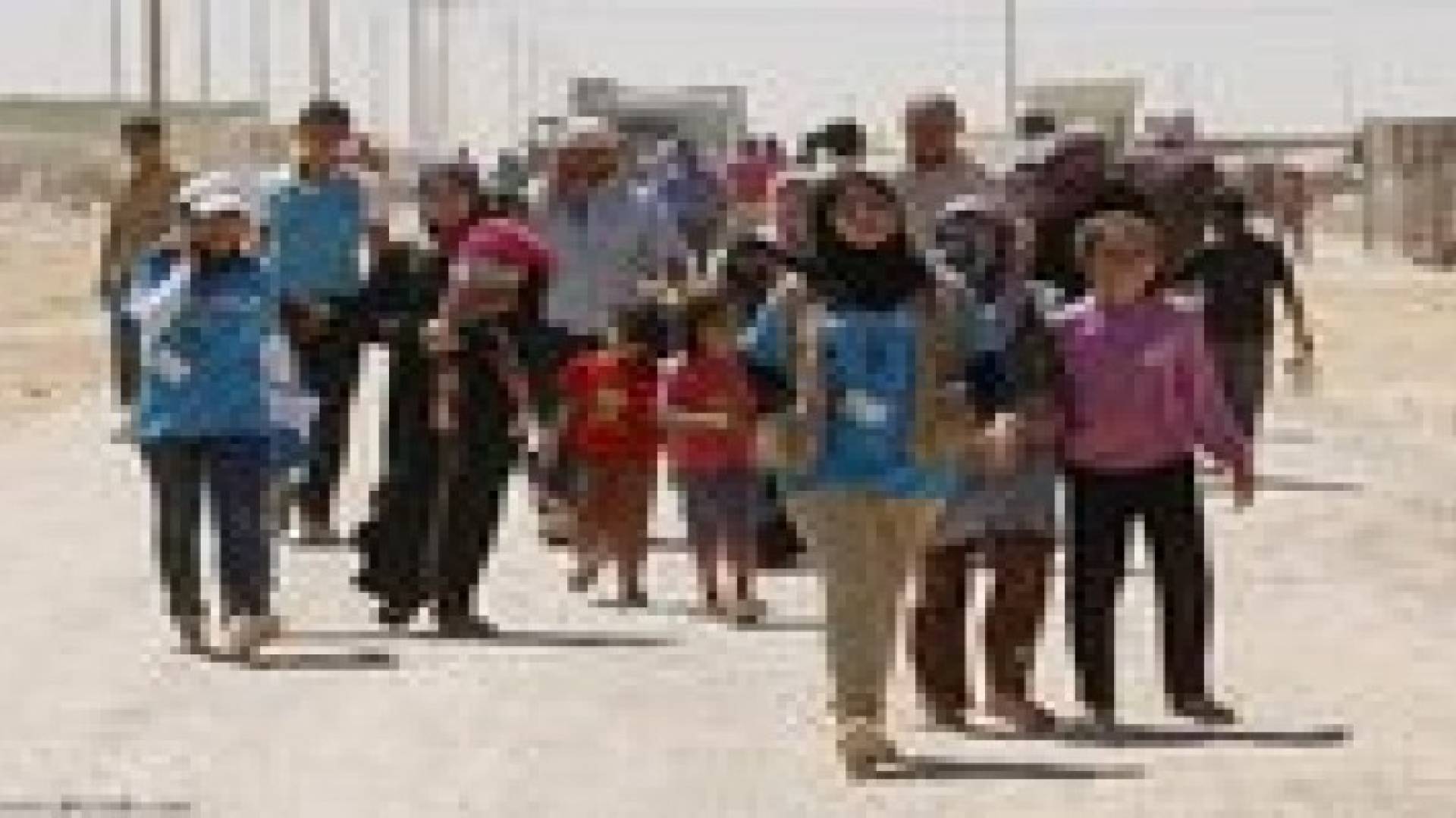 وزيرة التنمية: 80% من اللاجئين السوريين خارج المخيمات