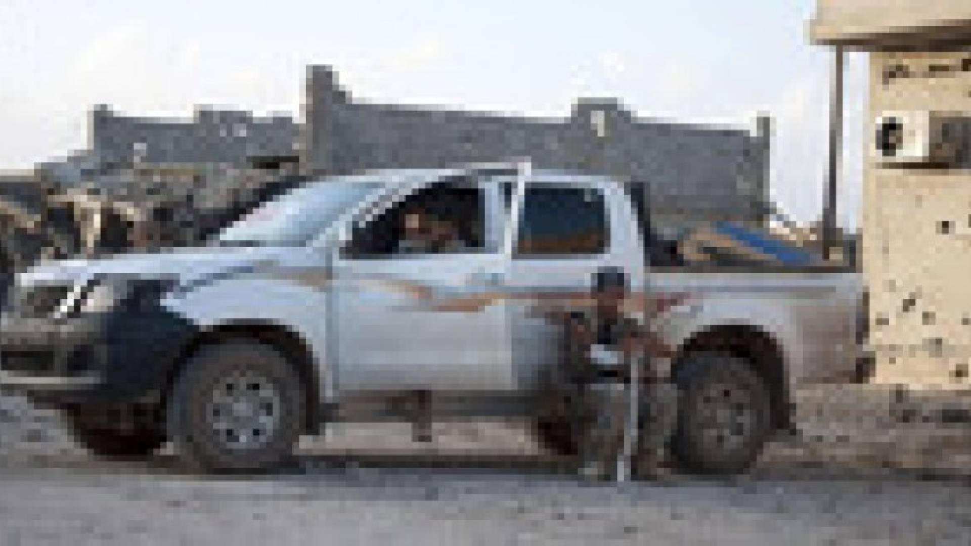 الجيش الليبي يطرد الميليشيات من معظم أحياء بنغازي