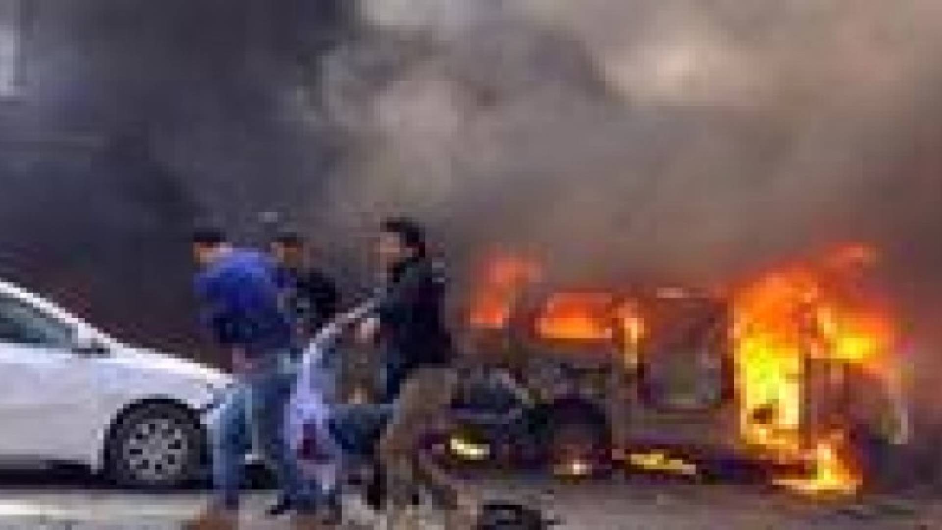 مقتل واصابة 19 عراقيا في تفجير انتحاري