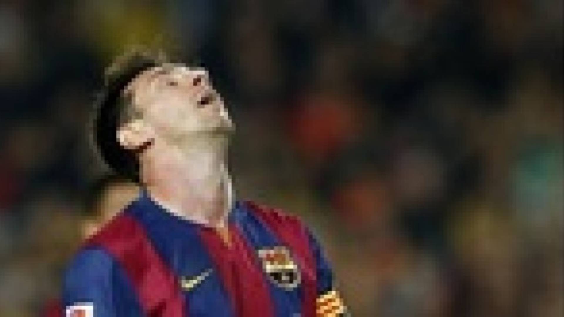 برشلونة يركض باتجاه الحائط