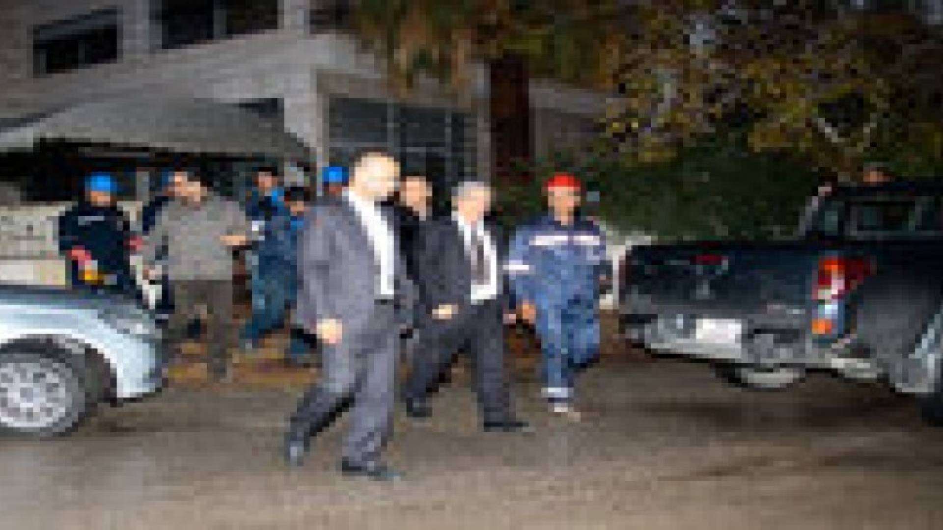رئيس مفوضي هيئة تنظيم قطاع الطاقة يتفقد أعمال طواقم شركة الكهرباء