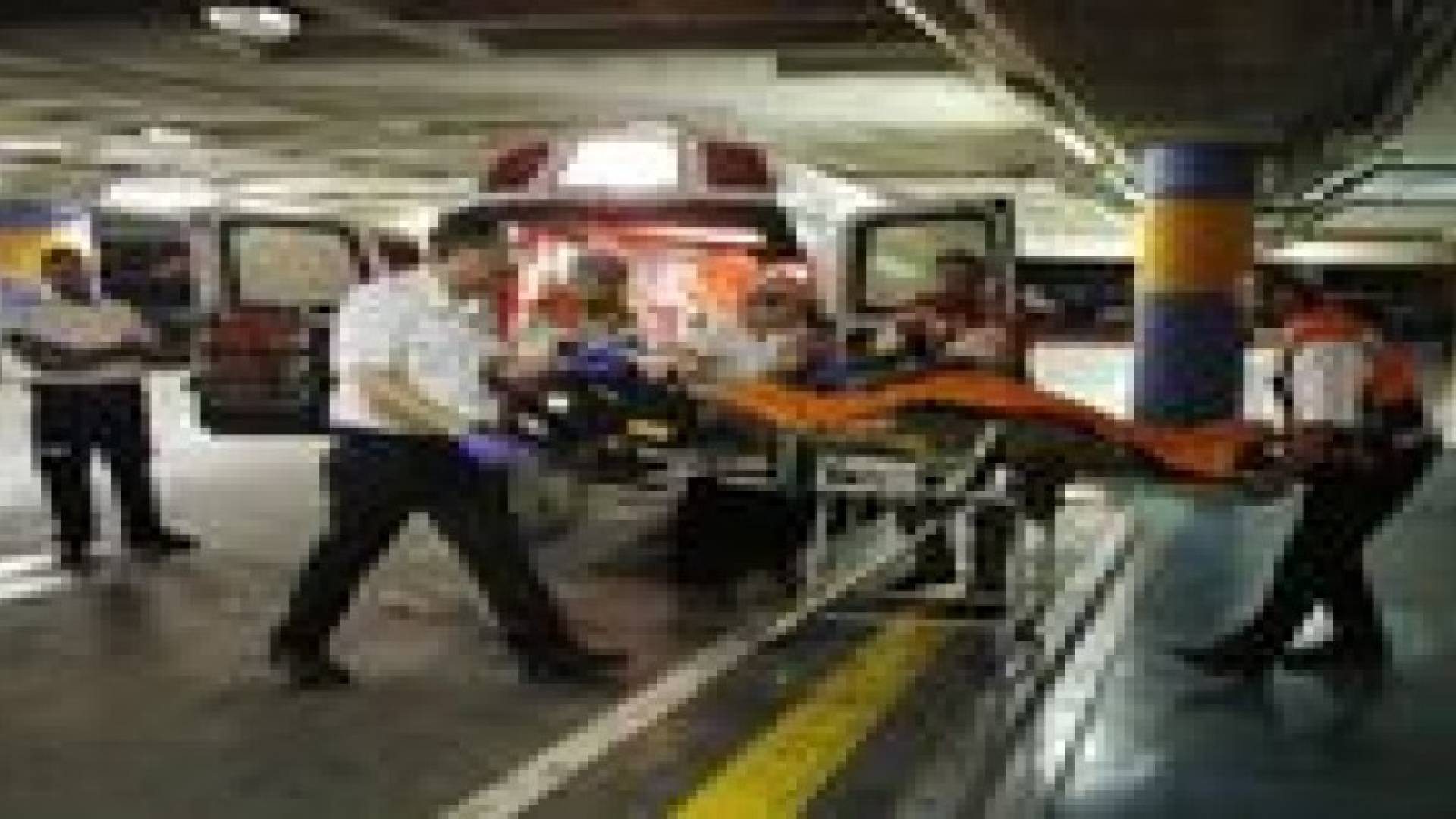 مقتل إسرائيلي وإصابة آخر بانفجار عبوة ناسف.. فيديو