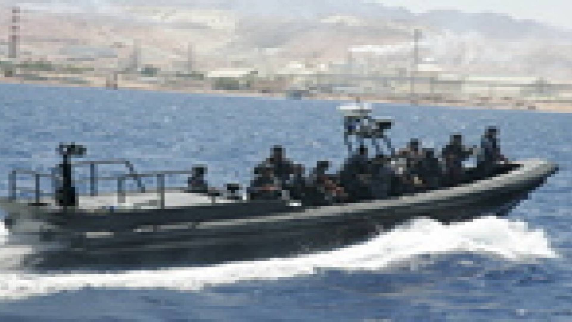 البحرية الملكية تحبط  تسلل زورق الى المياه الاقليمية في العقبة