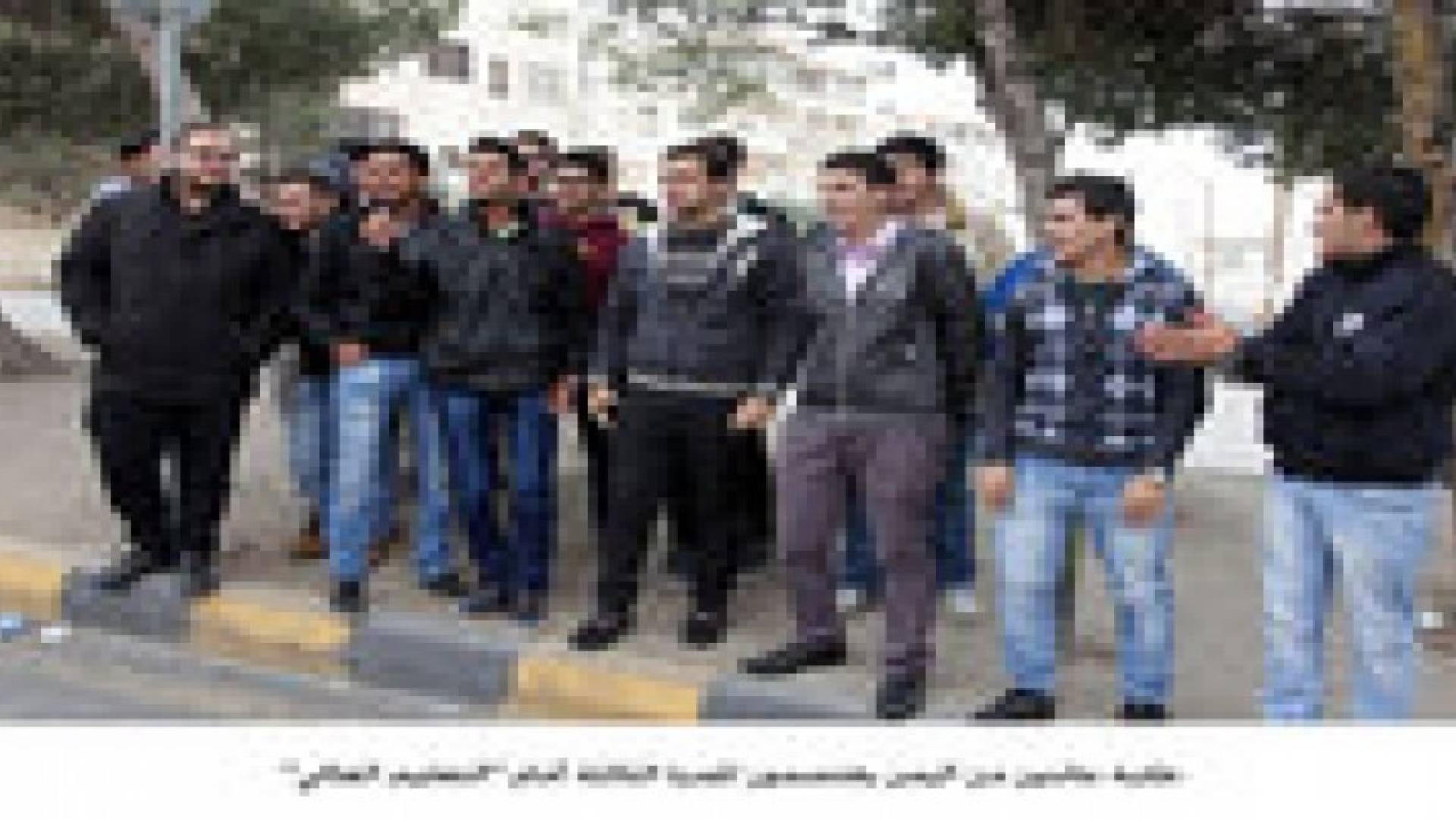 طلبة عائدون من اليمن يعتصمون للمرة الثالثة أمام "التعليم العالي"