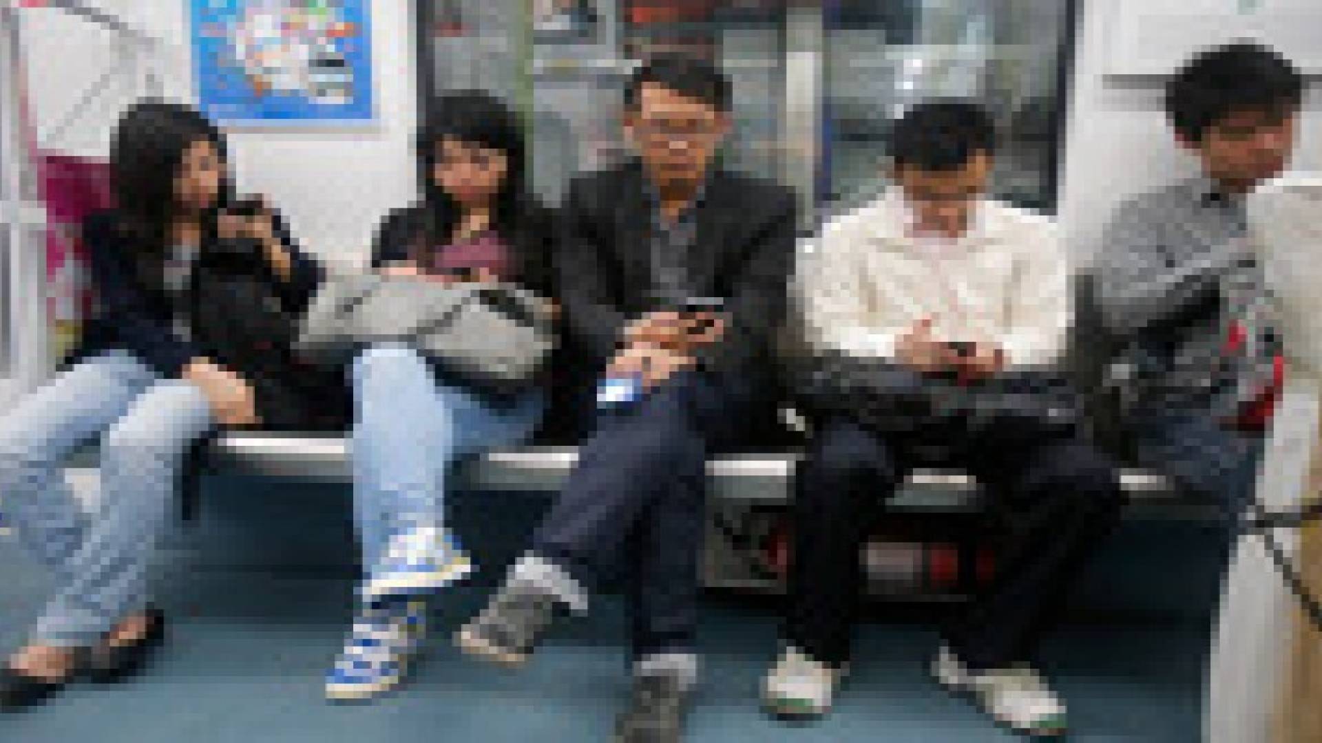 53ر1 مليار شخص عدد مستخدمي الهواتف في الصين