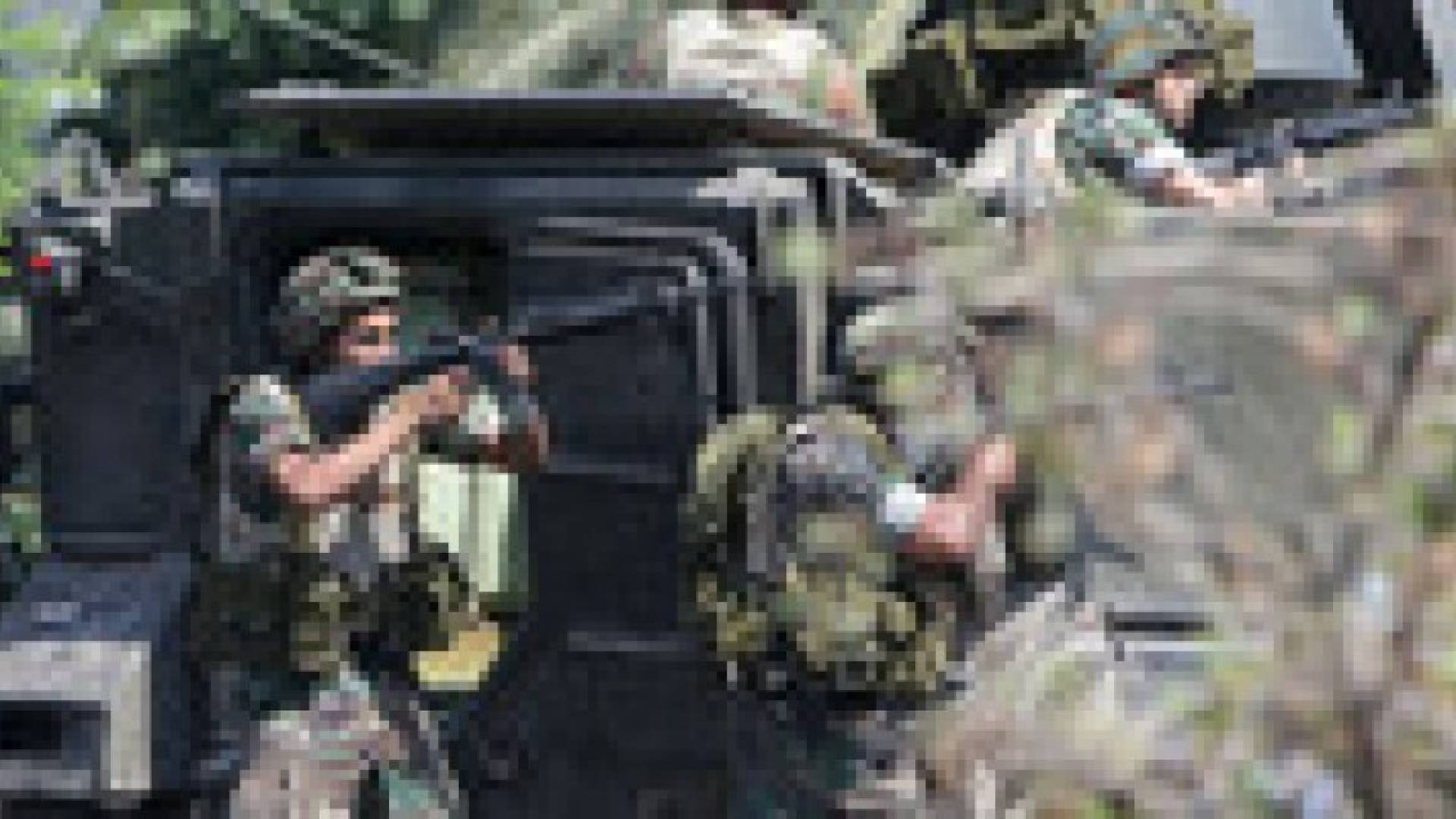 الجيش اللبناني ينفذ مداهمات لمخيمات النازحين السوريين