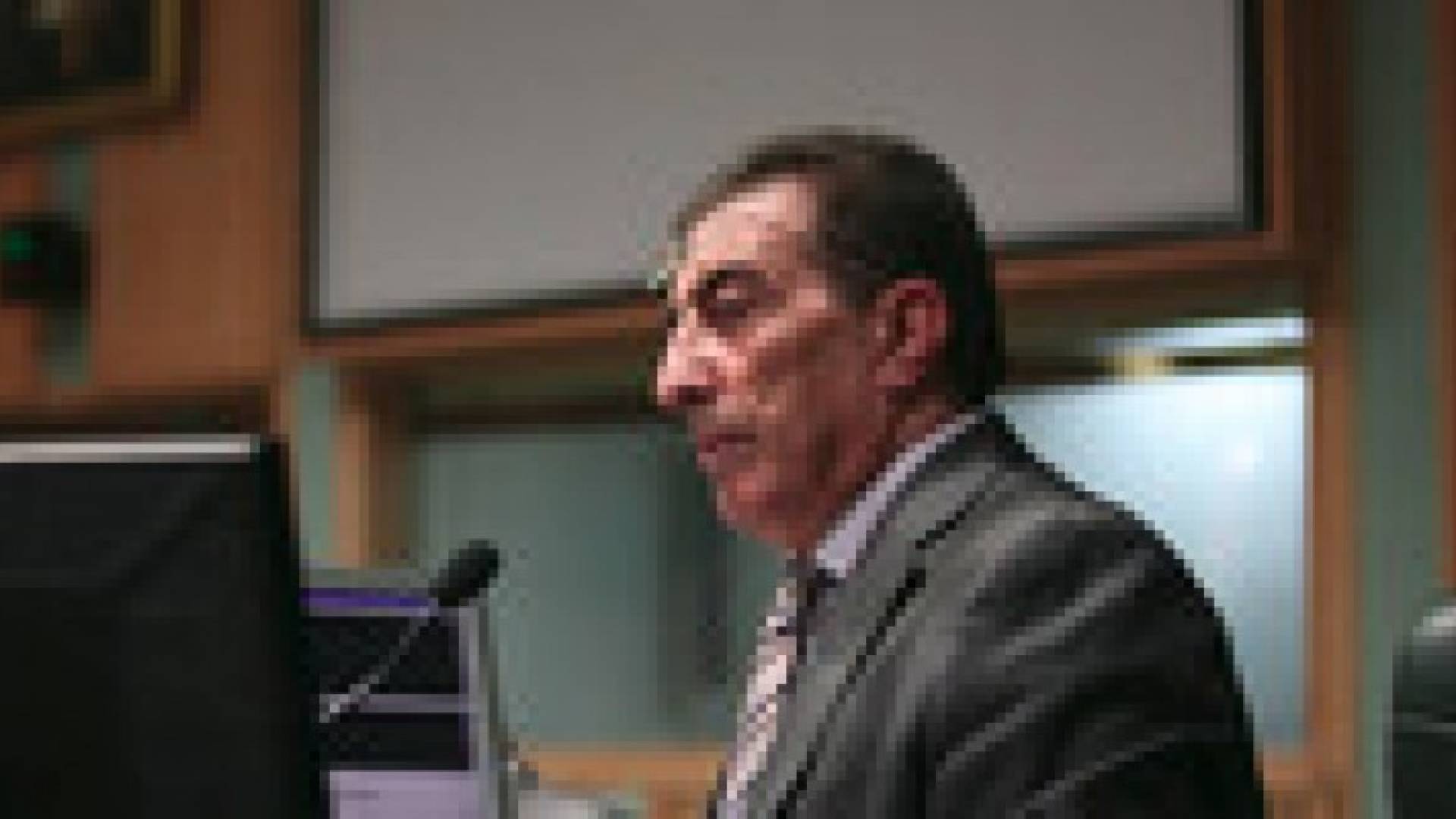 الطراونة يلتقي المشاركين في اجتماع برلمانيي المناخ