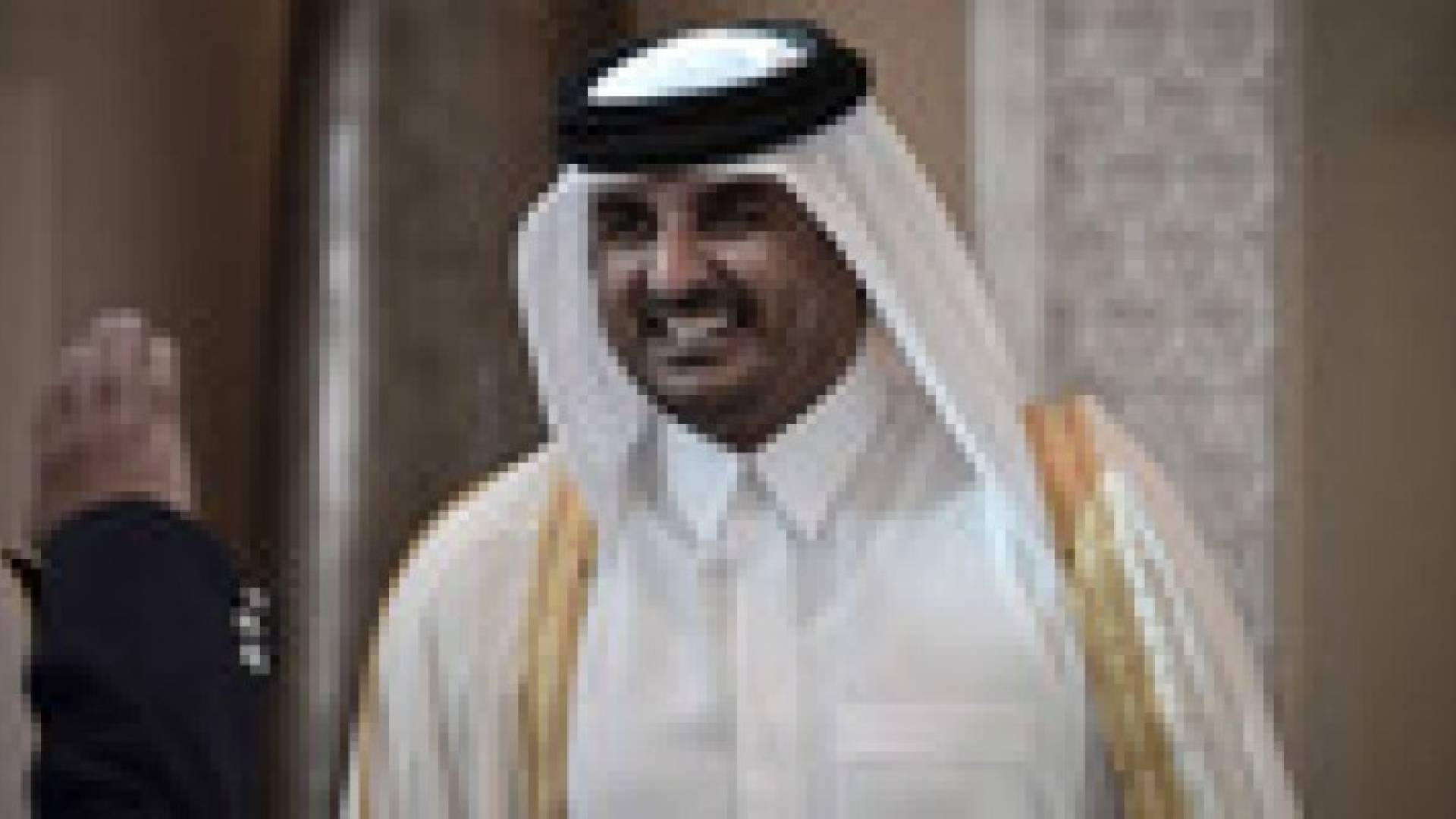 أمير قطر يعين أخاه نائبا له و"الأمير الوالد" يظهر بافتتاح مجلس الشورى