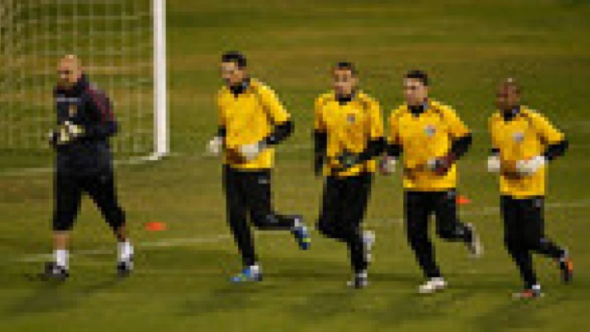 المنتخب الوطني يكتمل الصفوف استعدادا لكوريا الجنوبية