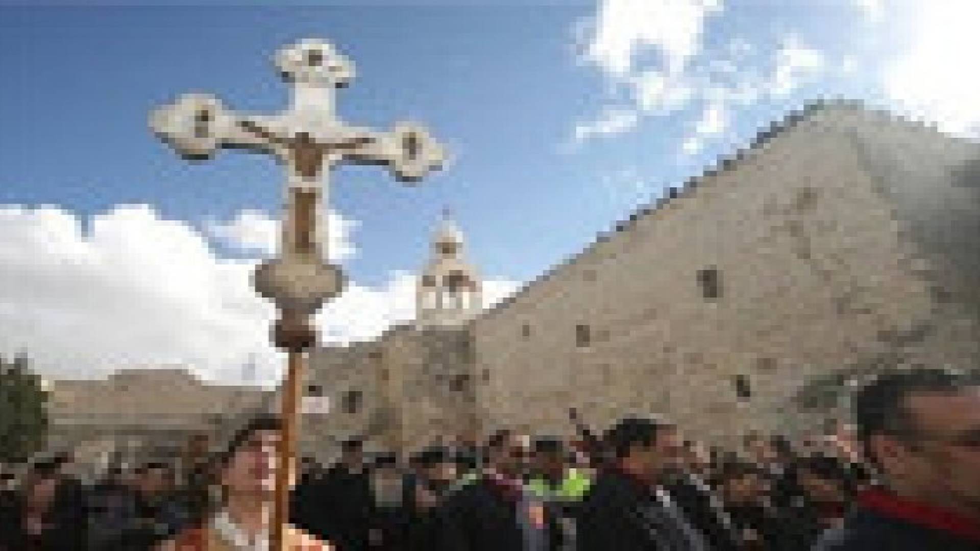 "اكيد": الدراسات تؤكد التراجع الحاد والمستمر لإعداد المسيحيين في فلسطين التاريخية