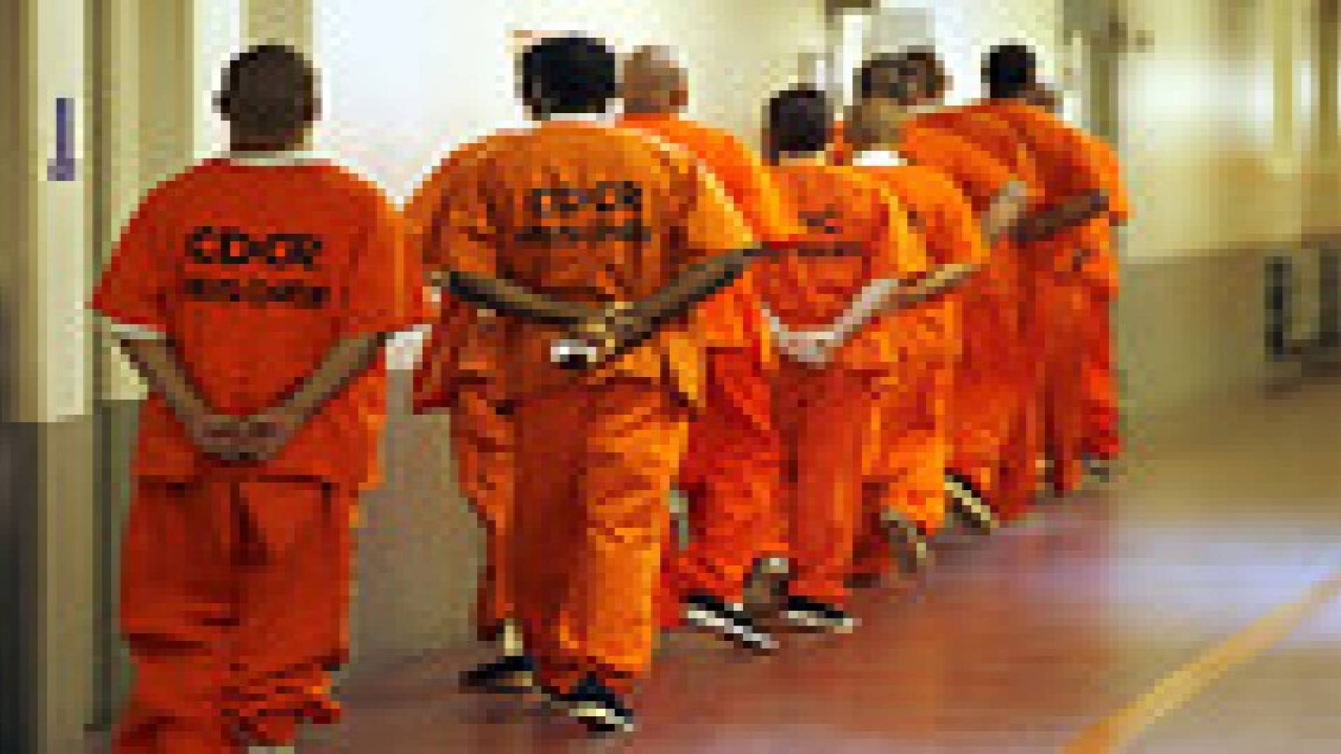 واشنطن: نجبر السجناء أحيانا على الطعام حفاظا على حياتهم