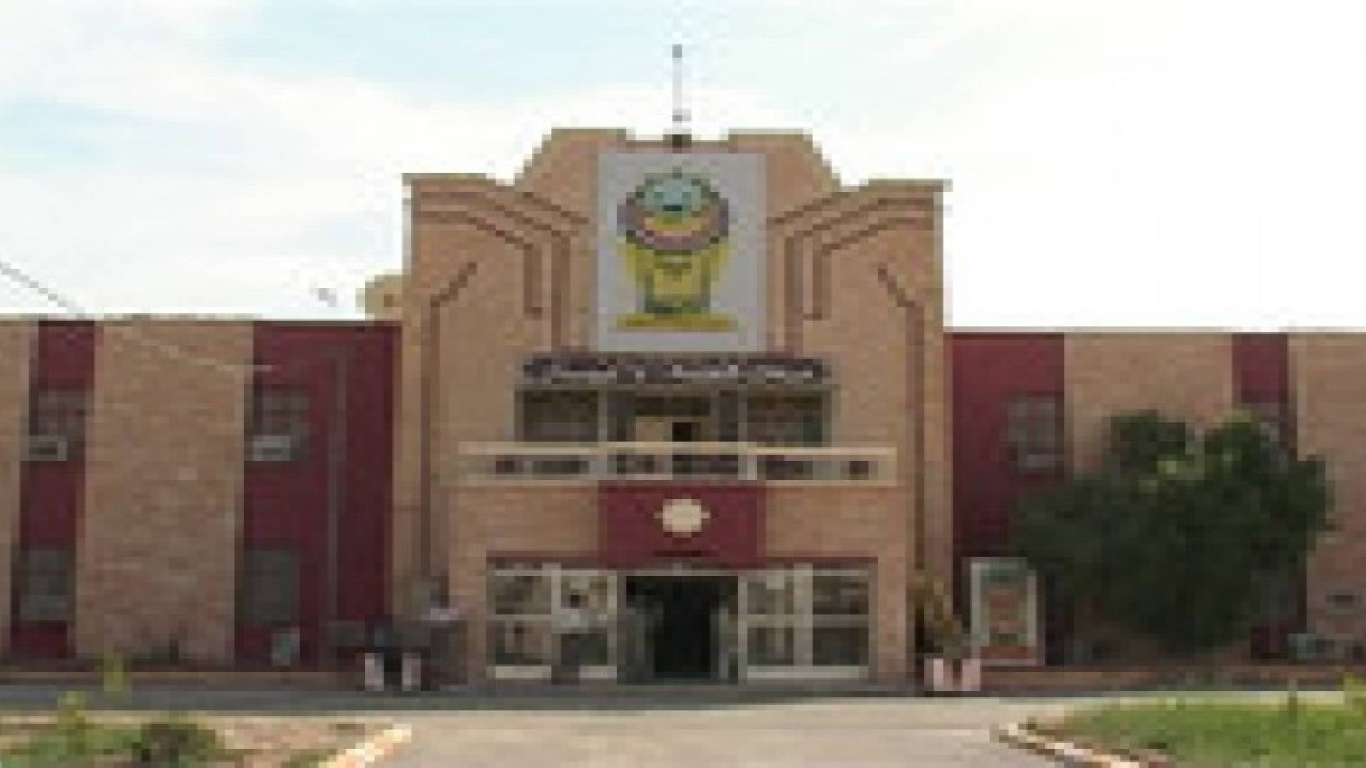 مسؤول حكومي: خزينة الأنبار فارغة ونطالب العبادي بصرف رواتب الأمن والموظفين