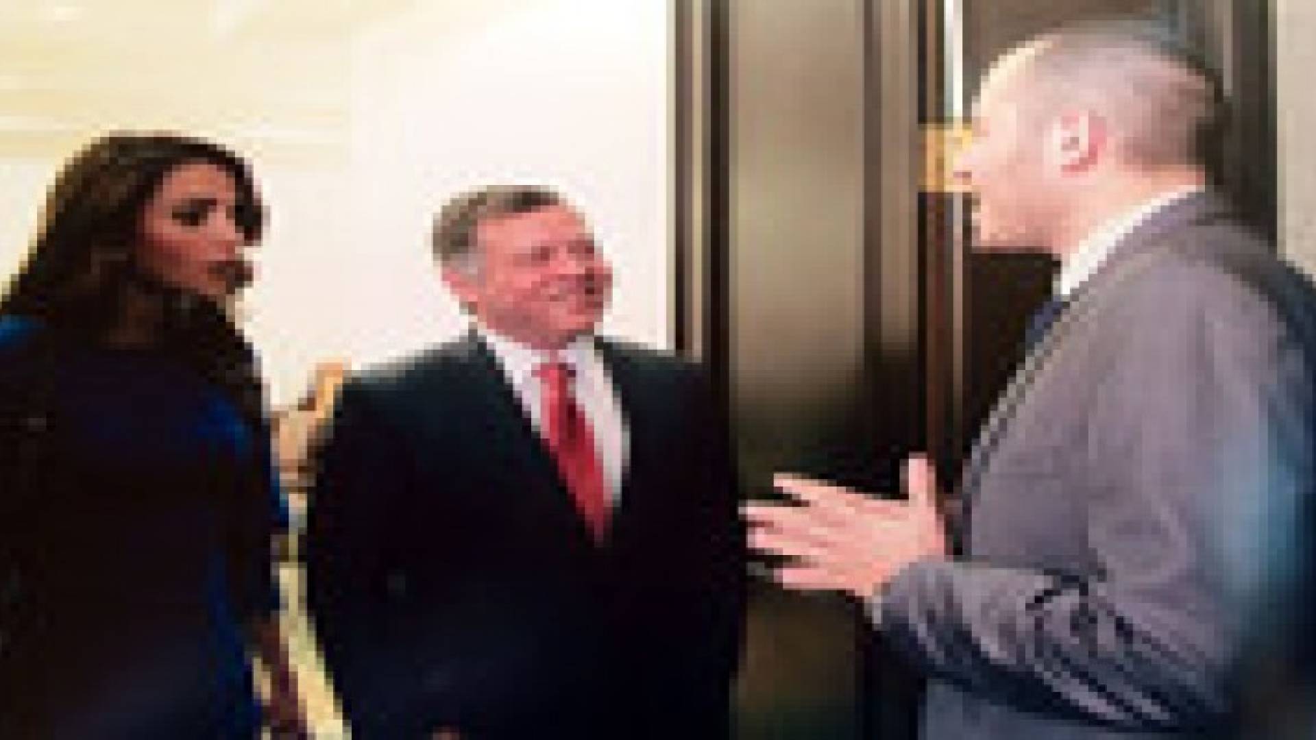 الملك و الملكة يلتقيان محمد الشاكر