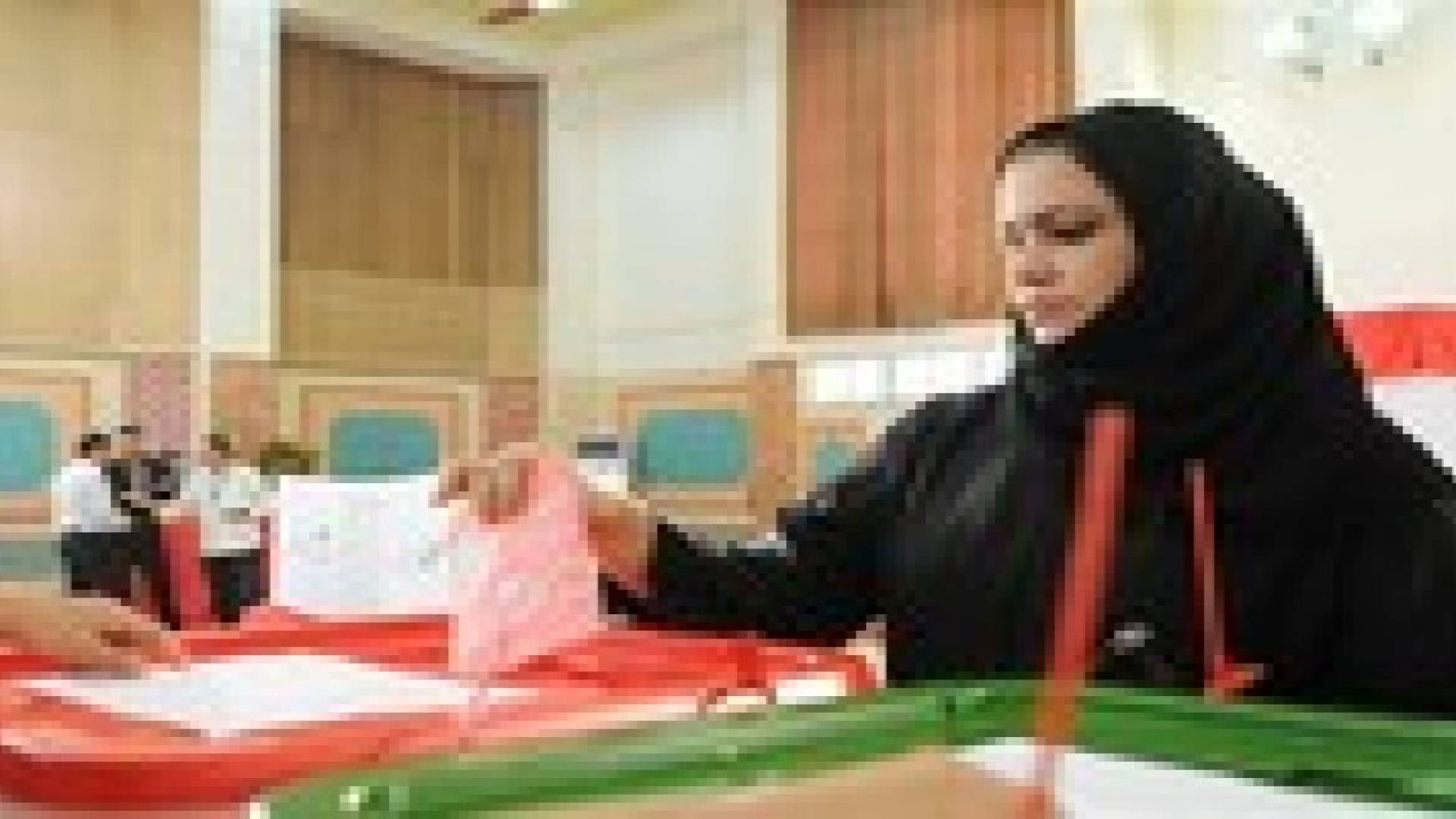 بدء الانتخابات البرلمانية البحرينية بالخارج وسط مقاطعة المعارضة