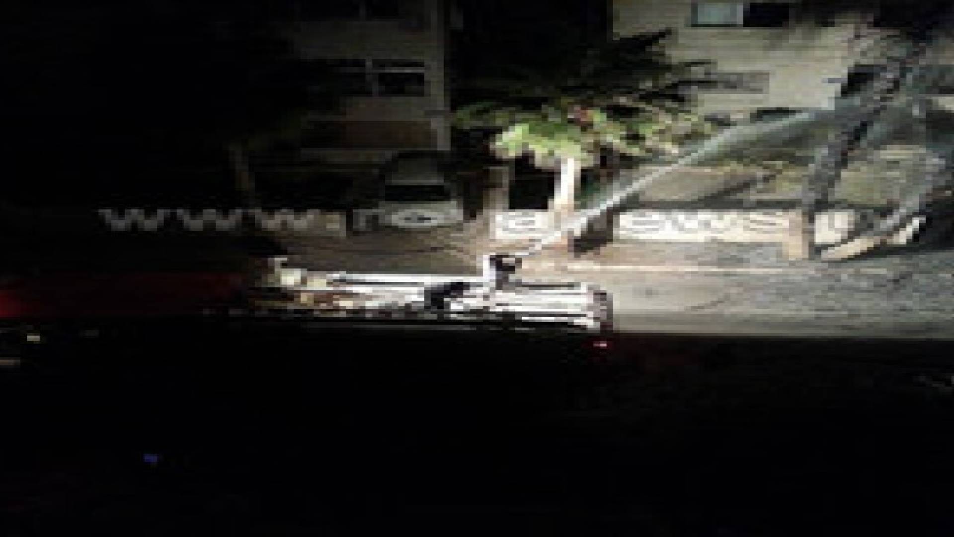 عمان : أطفال يضرمون النار باشجار قرب المدينة الرياضية .. صور