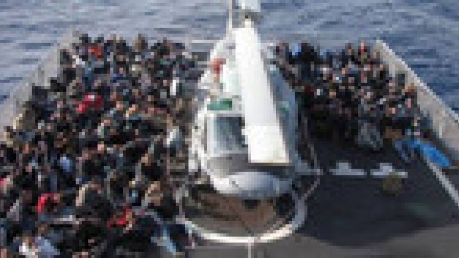 ايطاليا اغاثت الف مهاجر في المتوسط خلال ال24 ساعة الاخيرة