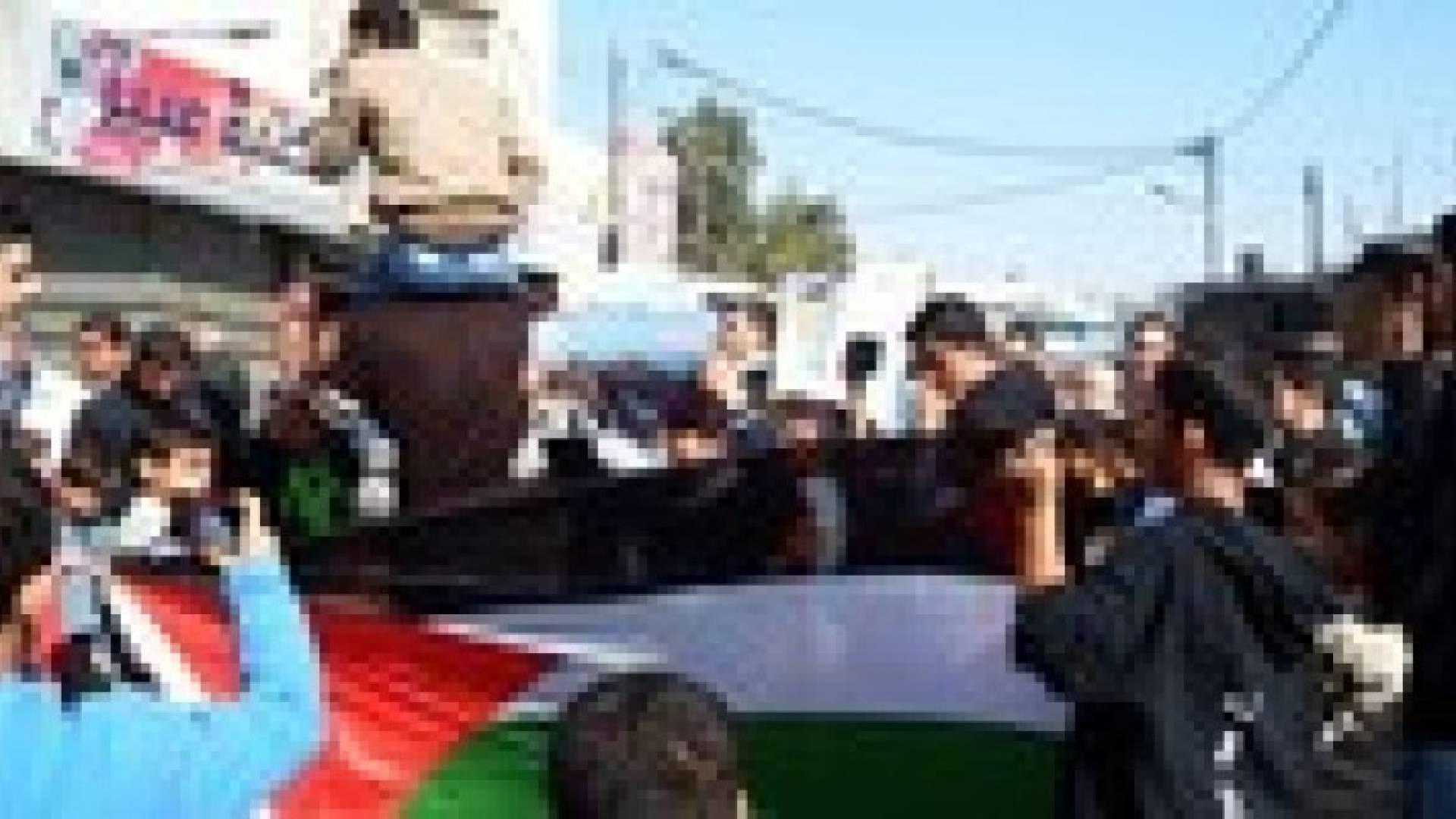 مسيرة في النزهة بالعاصمة نصرة للأقصى..صور