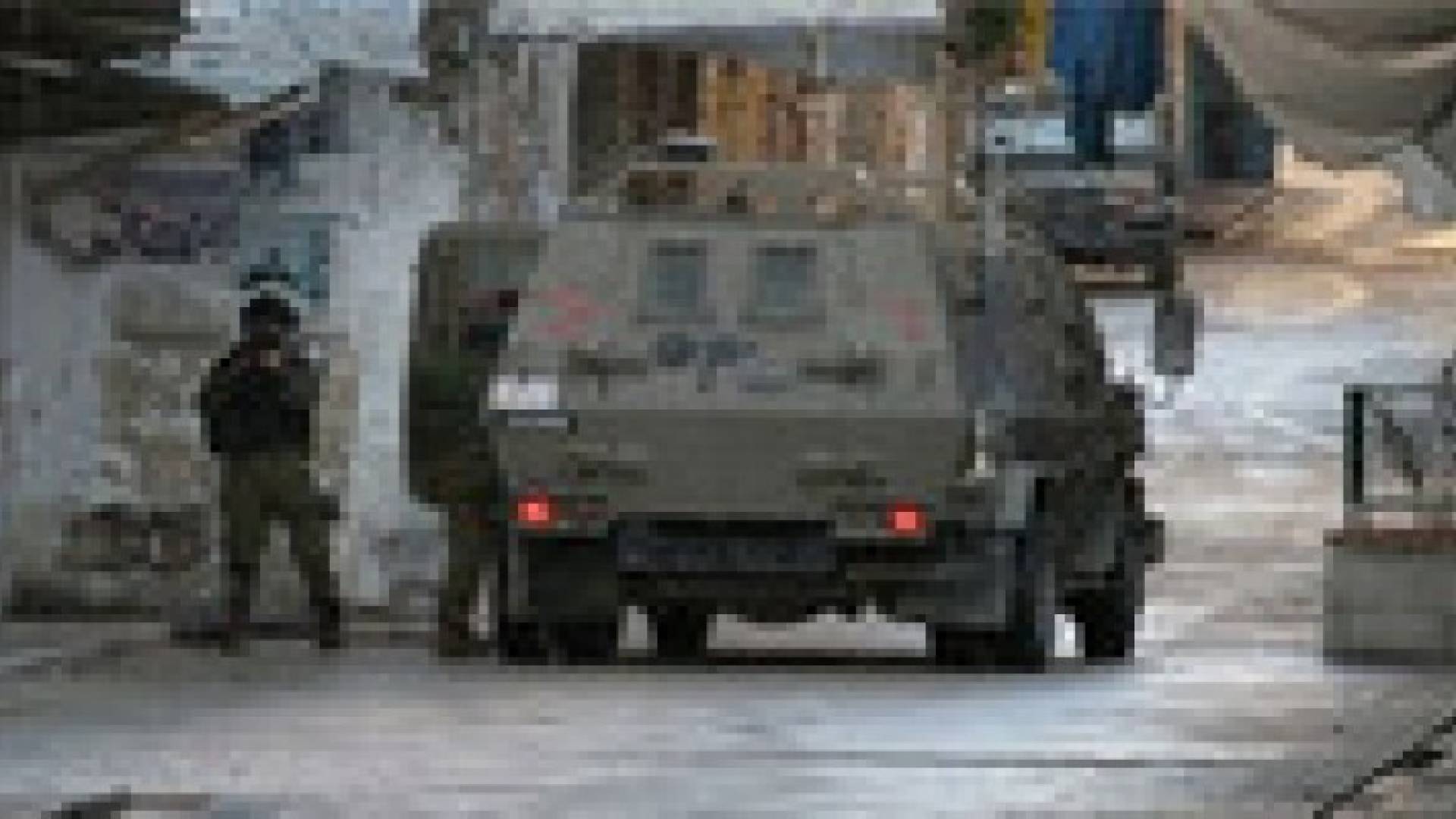 الاحتلال يقتحم مقر اتحاد كرة القدم الفلسطيني