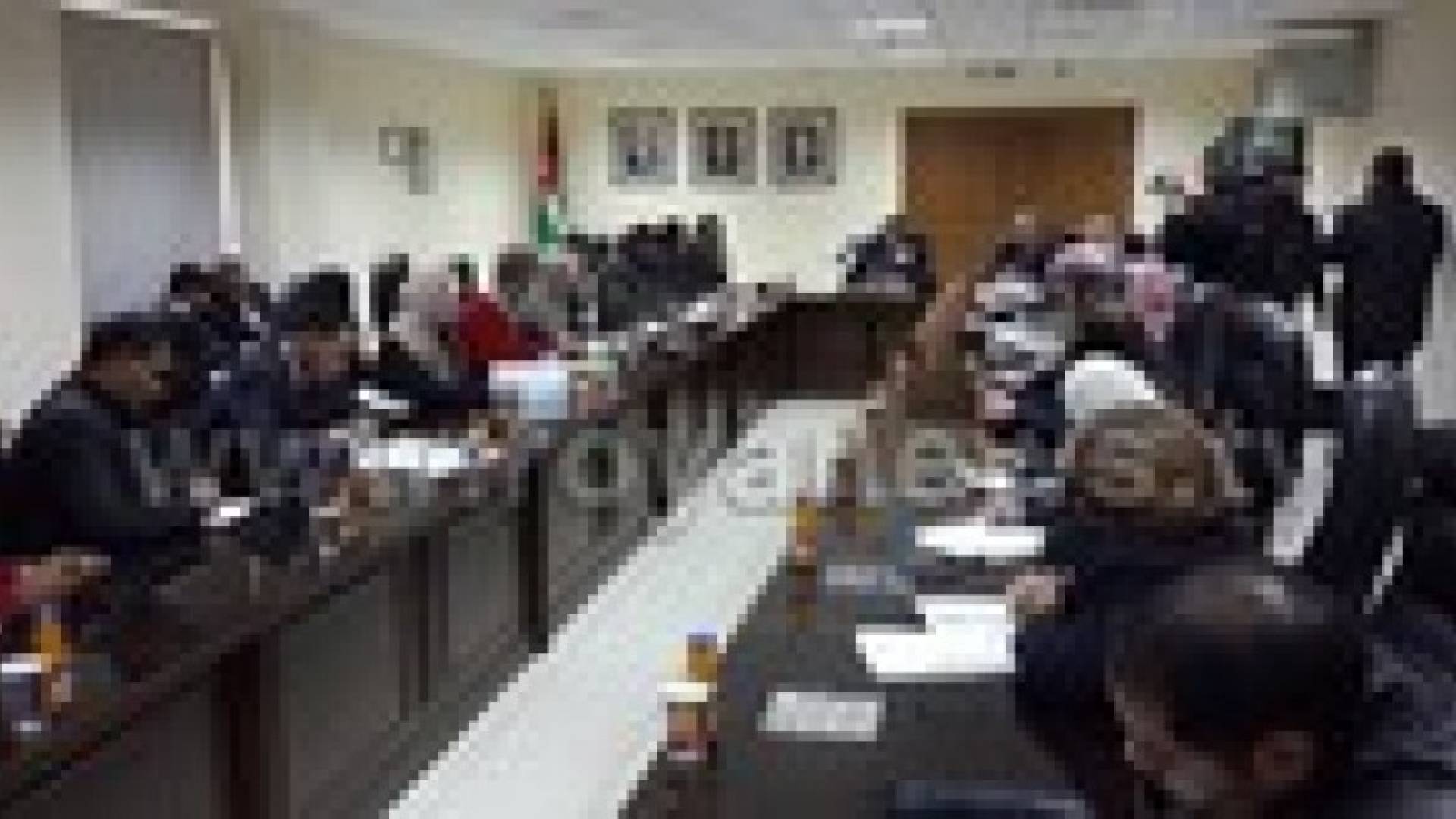 الخدمة المدنية يعقد مؤتمر صحفي للحديث عن أبرز المستجدات