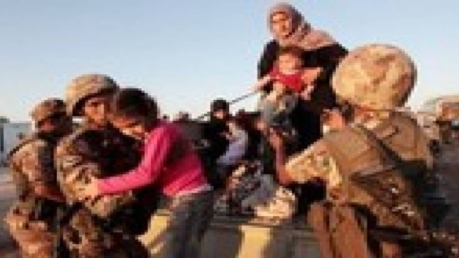 قوات حرس الحدود تستقبل 63 لاجئا خلال الـ 24 ساعة الماضية