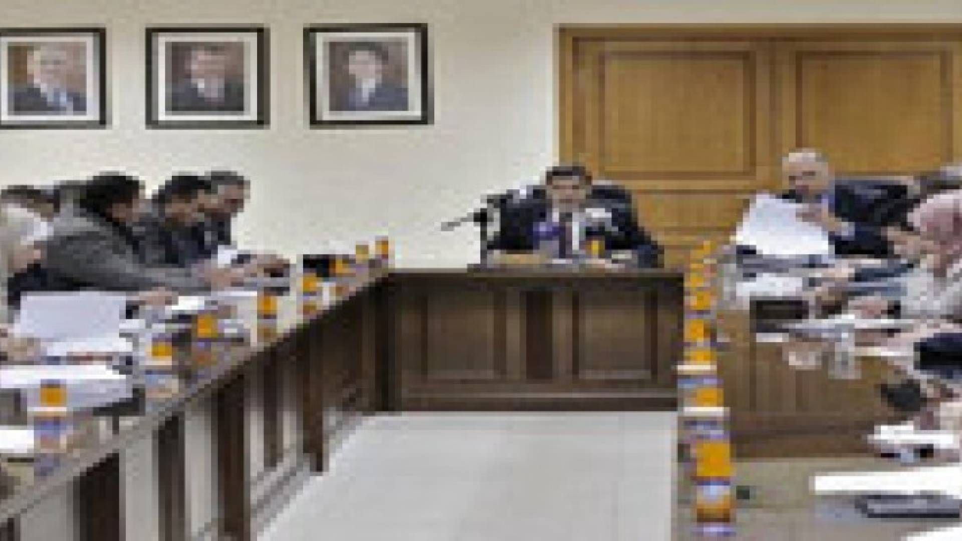 هميسات: تعليمات معدلة لاختيار وتعيين الموظفين في القطاع العام