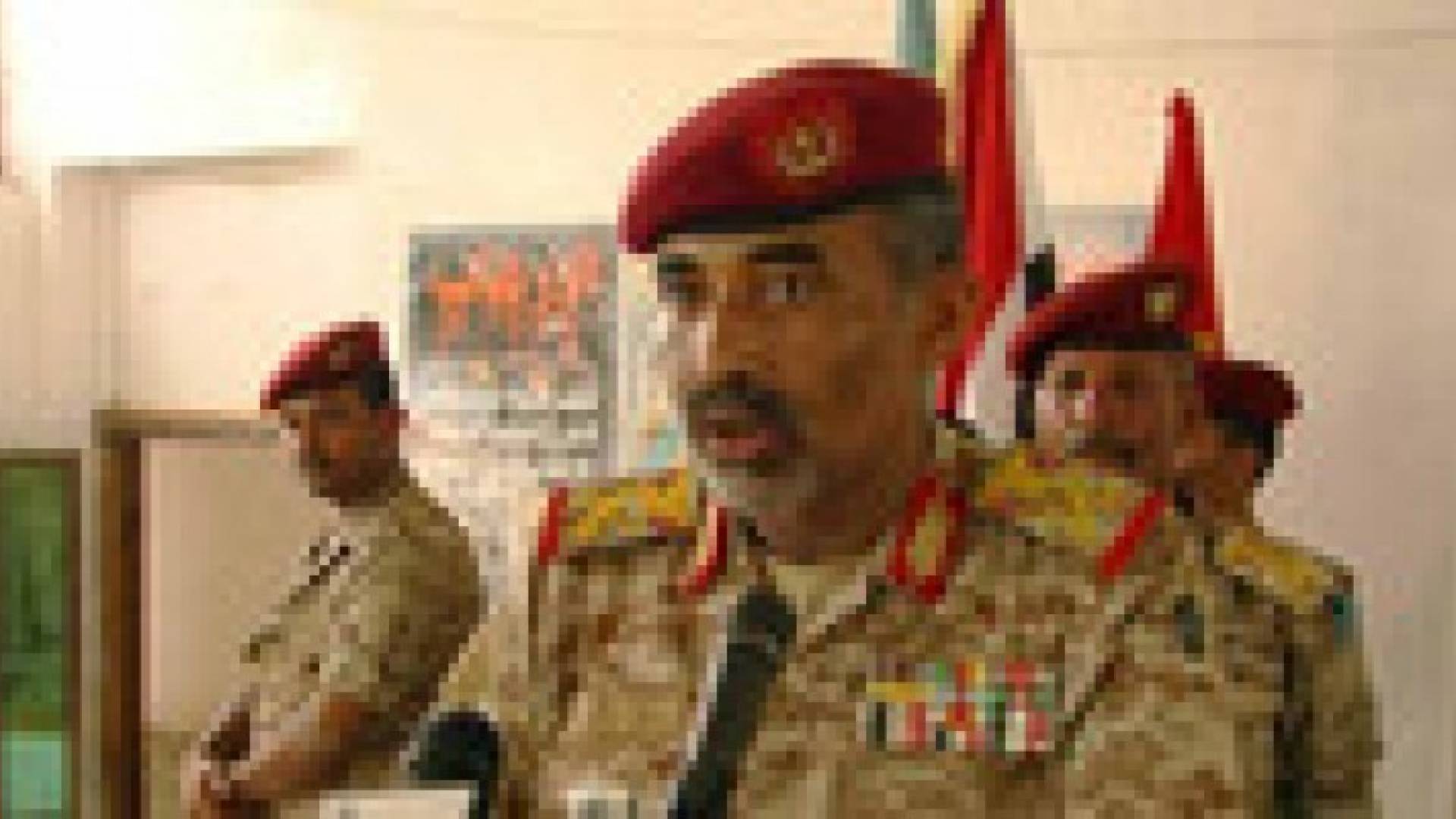 وزير دفاع اليمن يطالب الحوثيين بتسليم مؤسسات الدولة