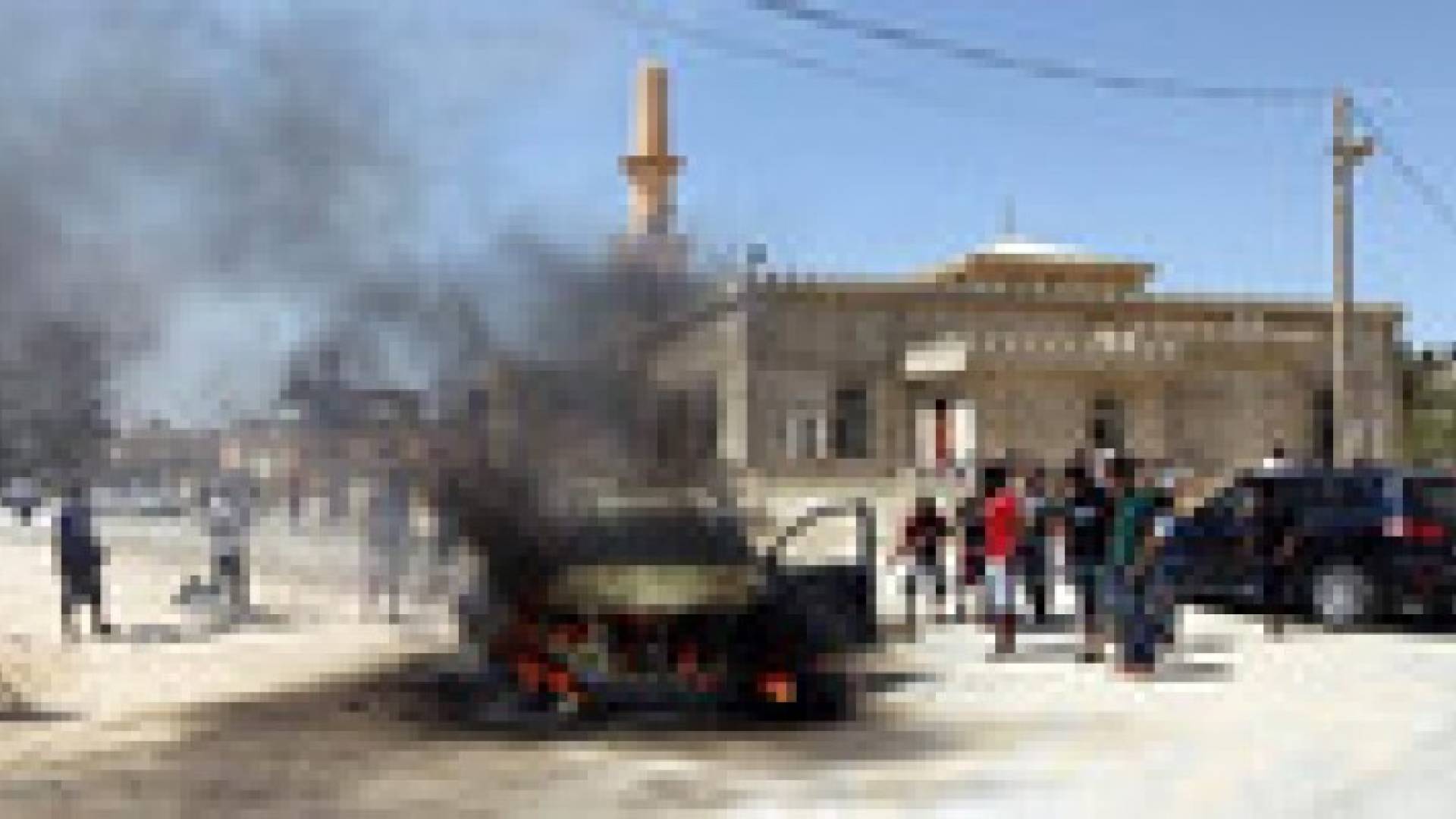 العنف يجبر 10 آلاف عائلة على الفرار من بنغازي الليبية