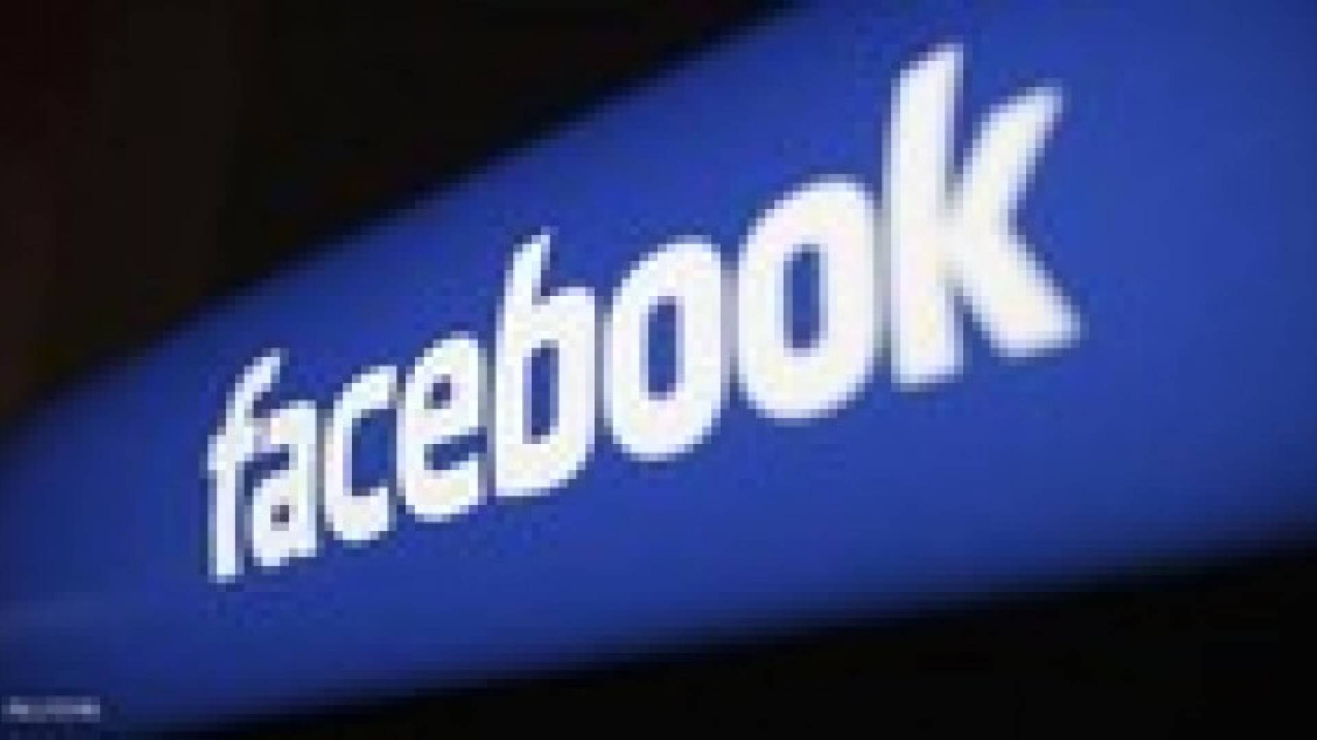 مطالب بتبسيط شروط وأحكام مواقع التواصل