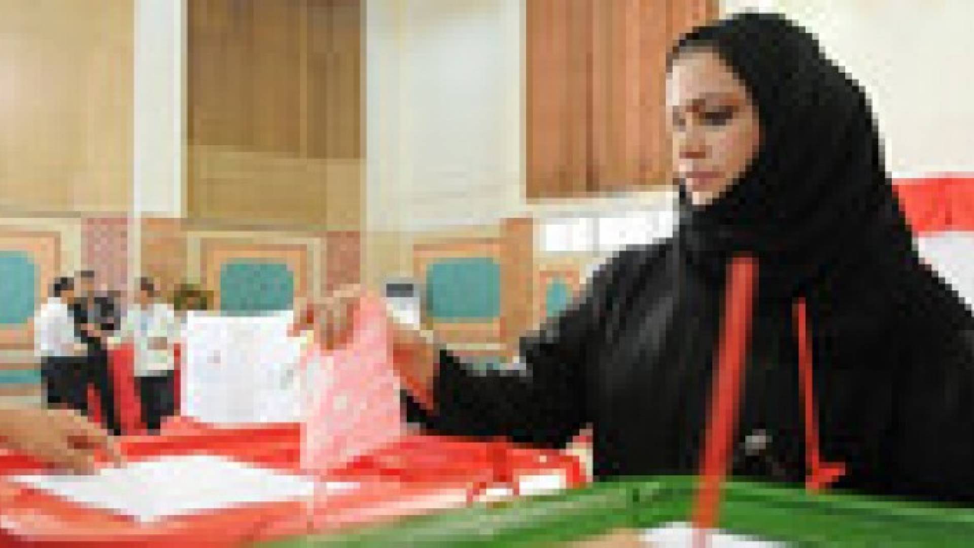 بدء جولة الإعادة الأخيرة للانتخابات البحرينية