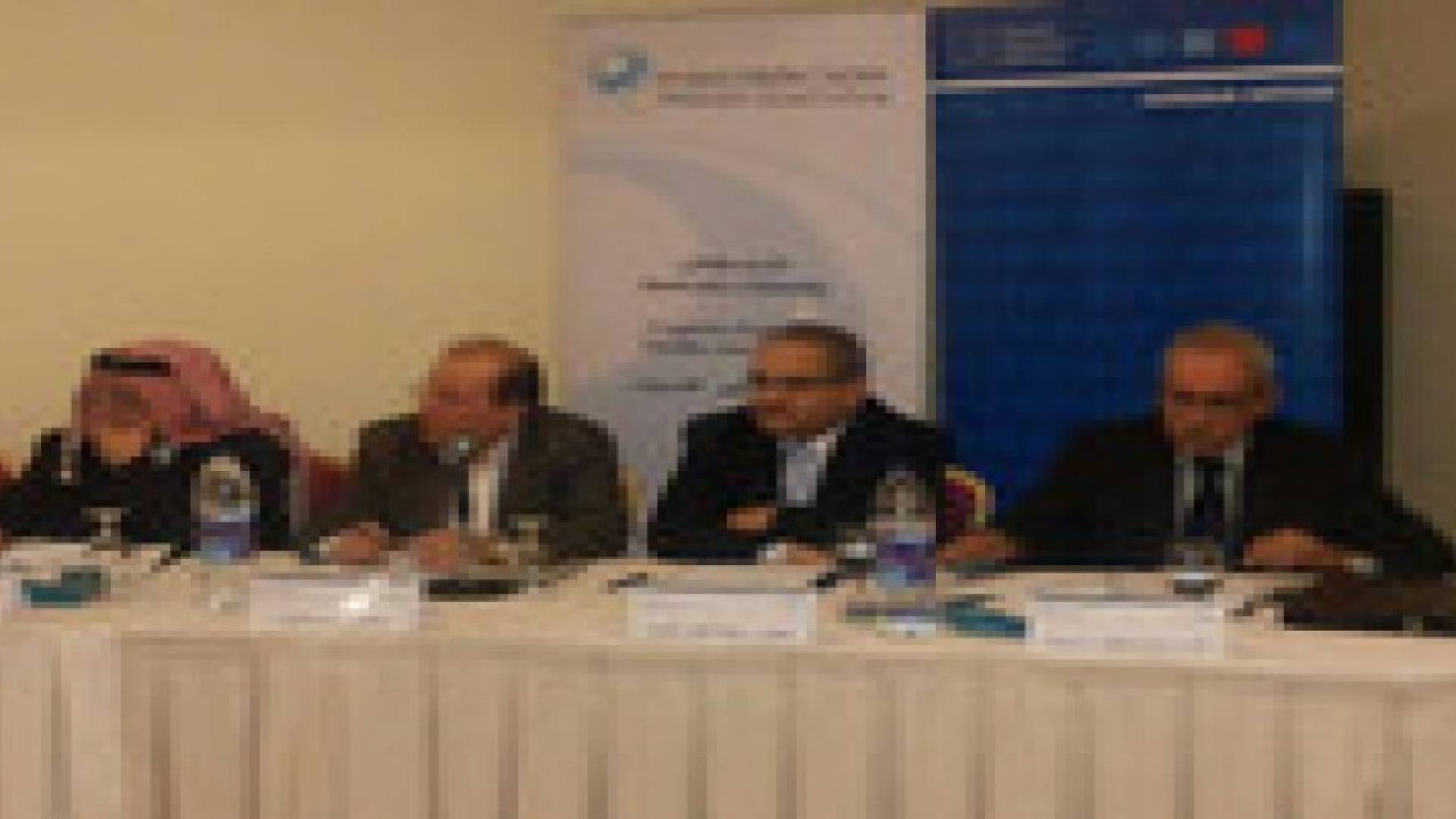 امداد يناقش استراتيجيات تحصين الجبهة الداخلية في مواجهة الخارجية