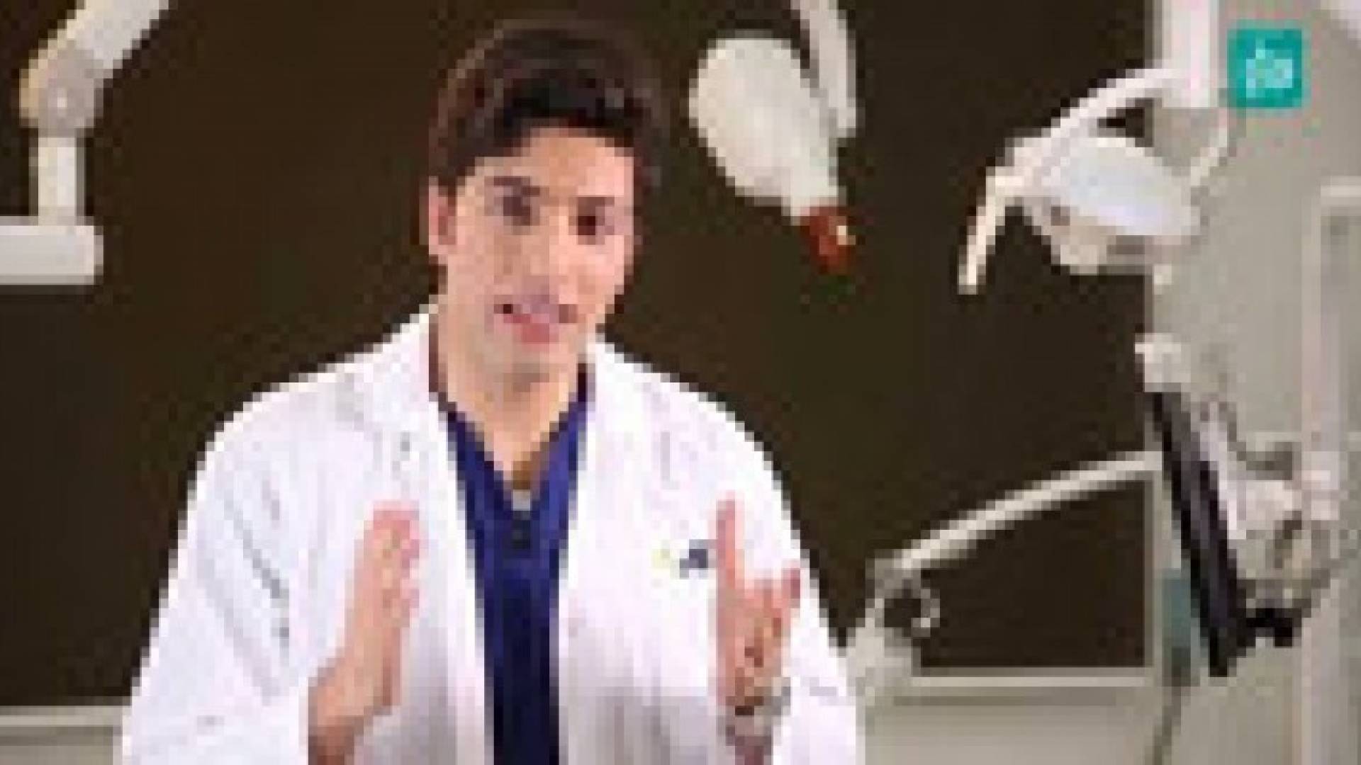 حوار خاص لرؤيا مع طبيب الاسنان شادي الشيخ