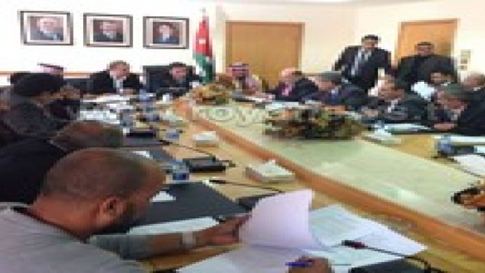 لجنة العمل النيابية تبحث توقف العمل في شركة ميناء حاويات العقبة